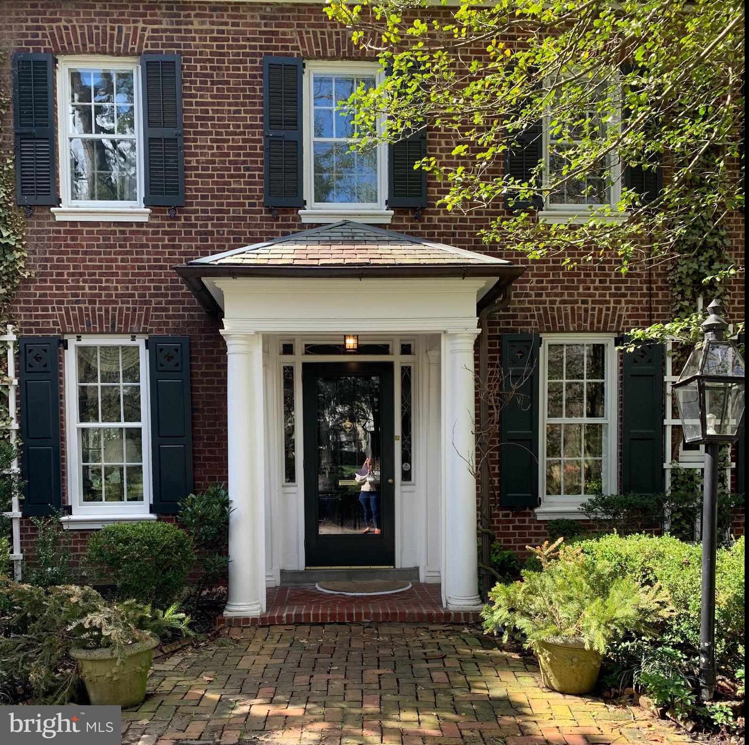 ARDMORE - Residential