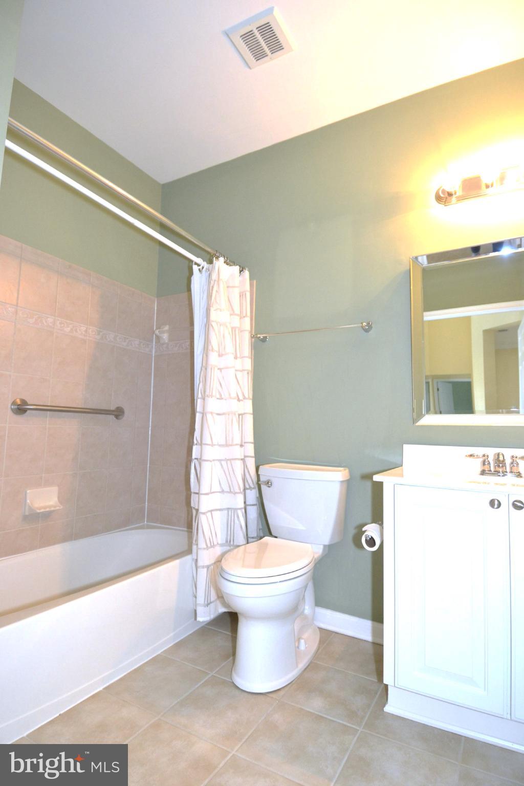 EDEN BROOK - Residential Lease