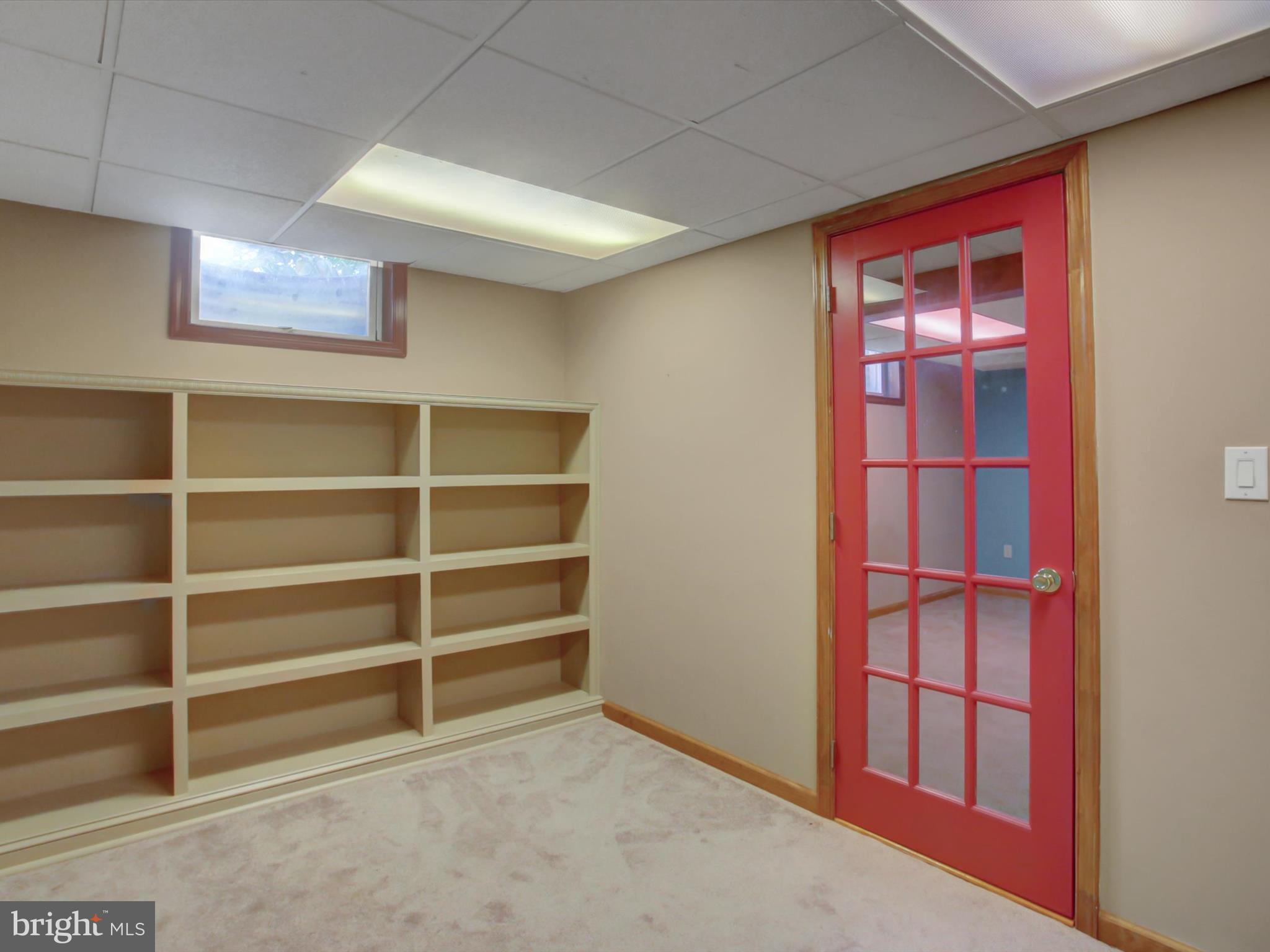 RIDGELAND - Residential