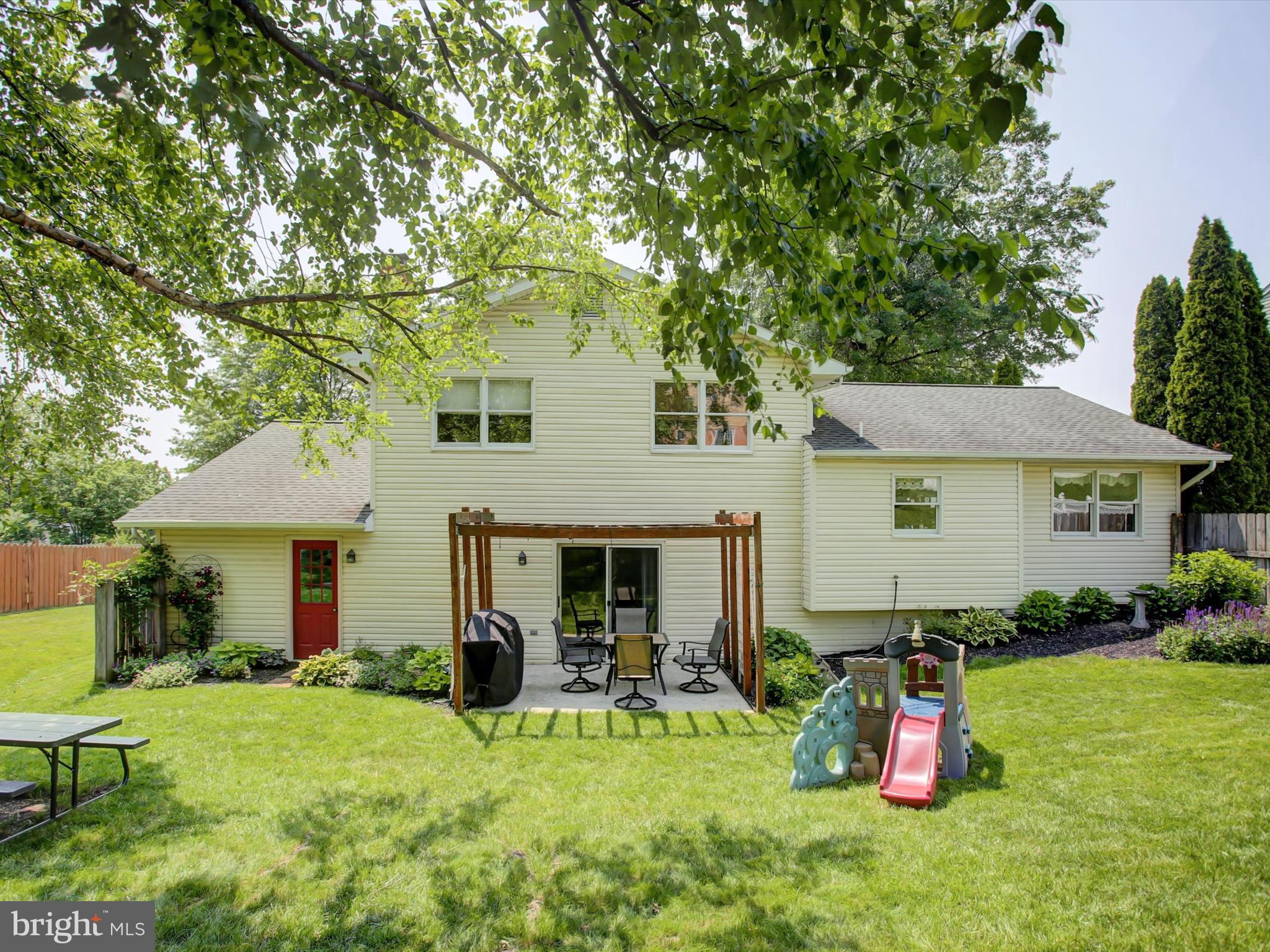 RIDGELAND - Residential