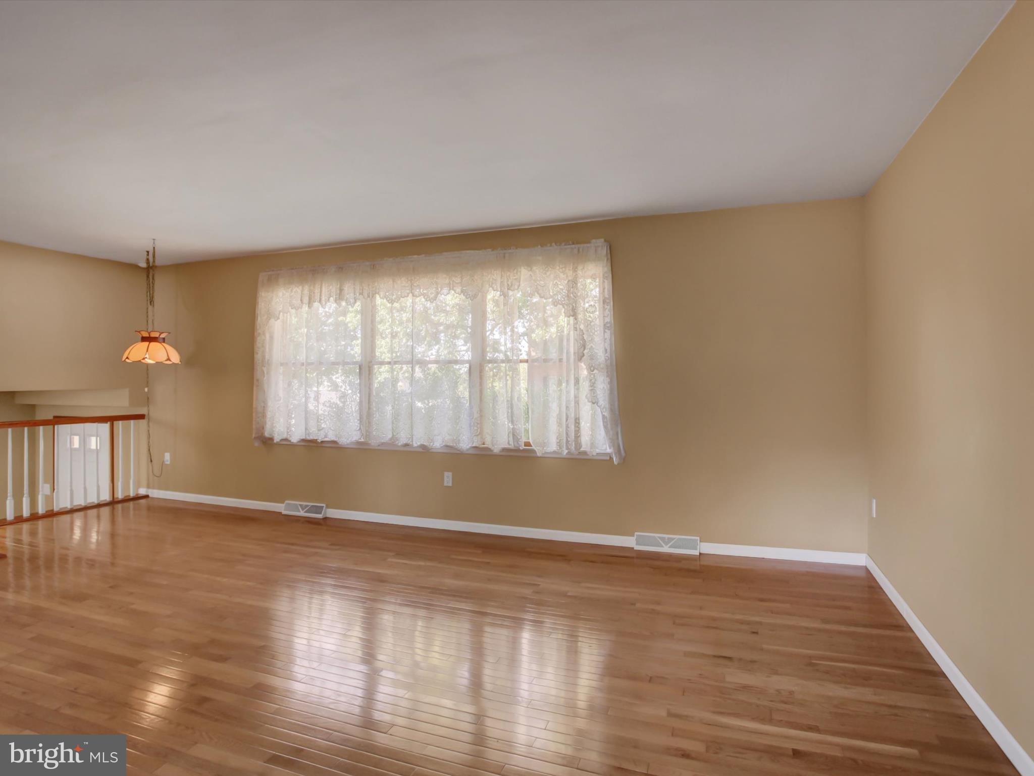 RIDGELAND - Residential