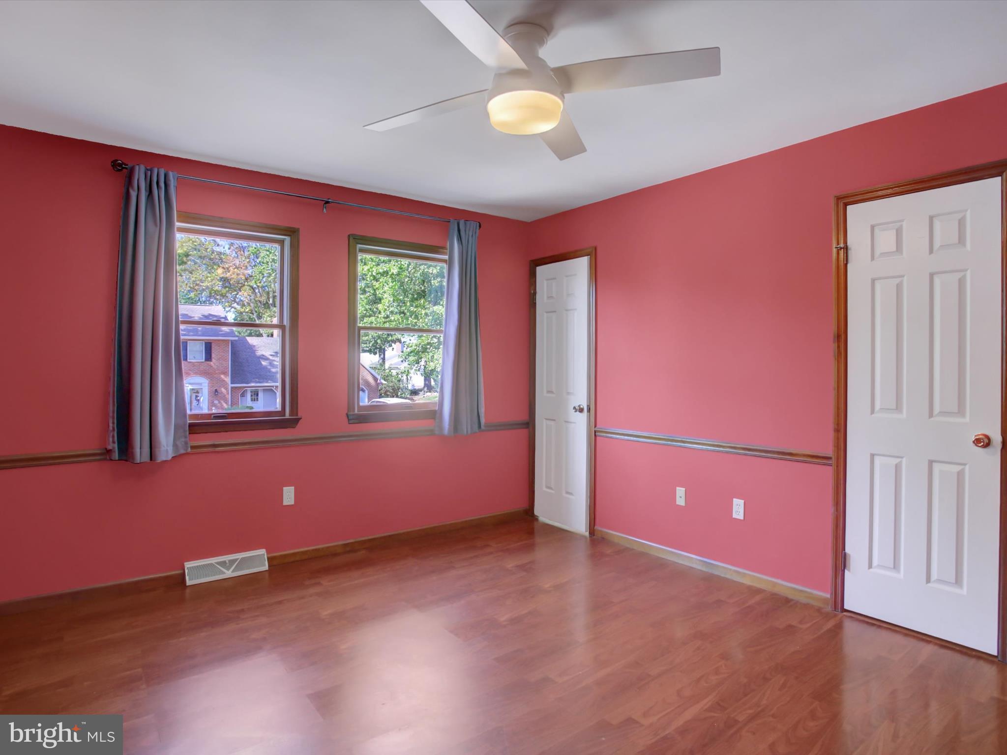 RIDGELAND - Residential