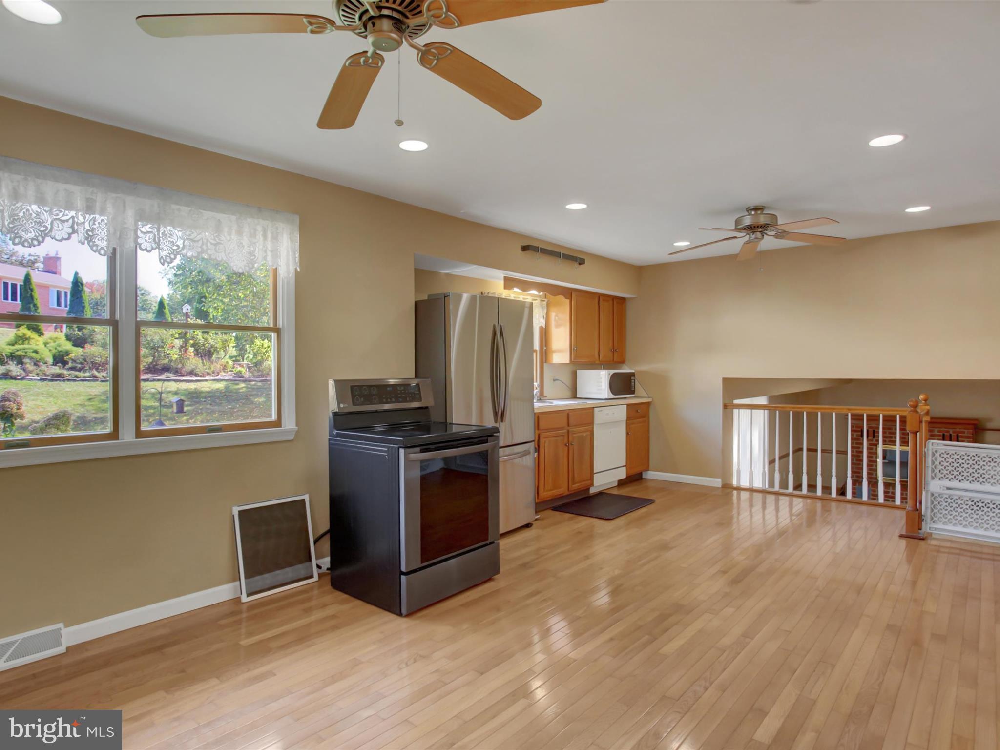 RIDGELAND - Residential