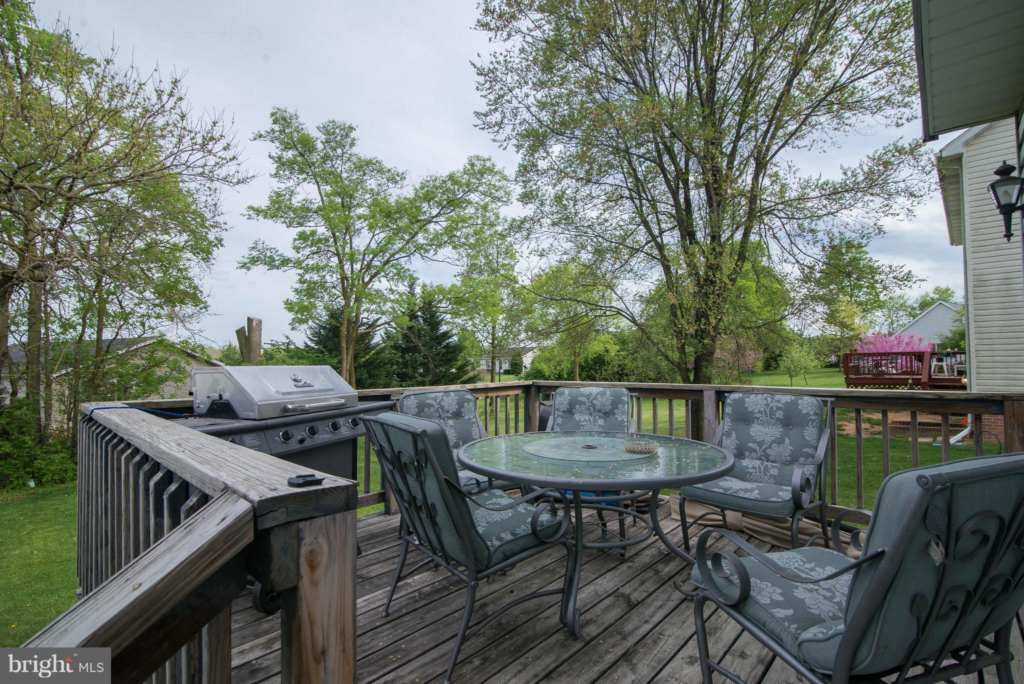 PIKESIDE MEADOWS - Residential