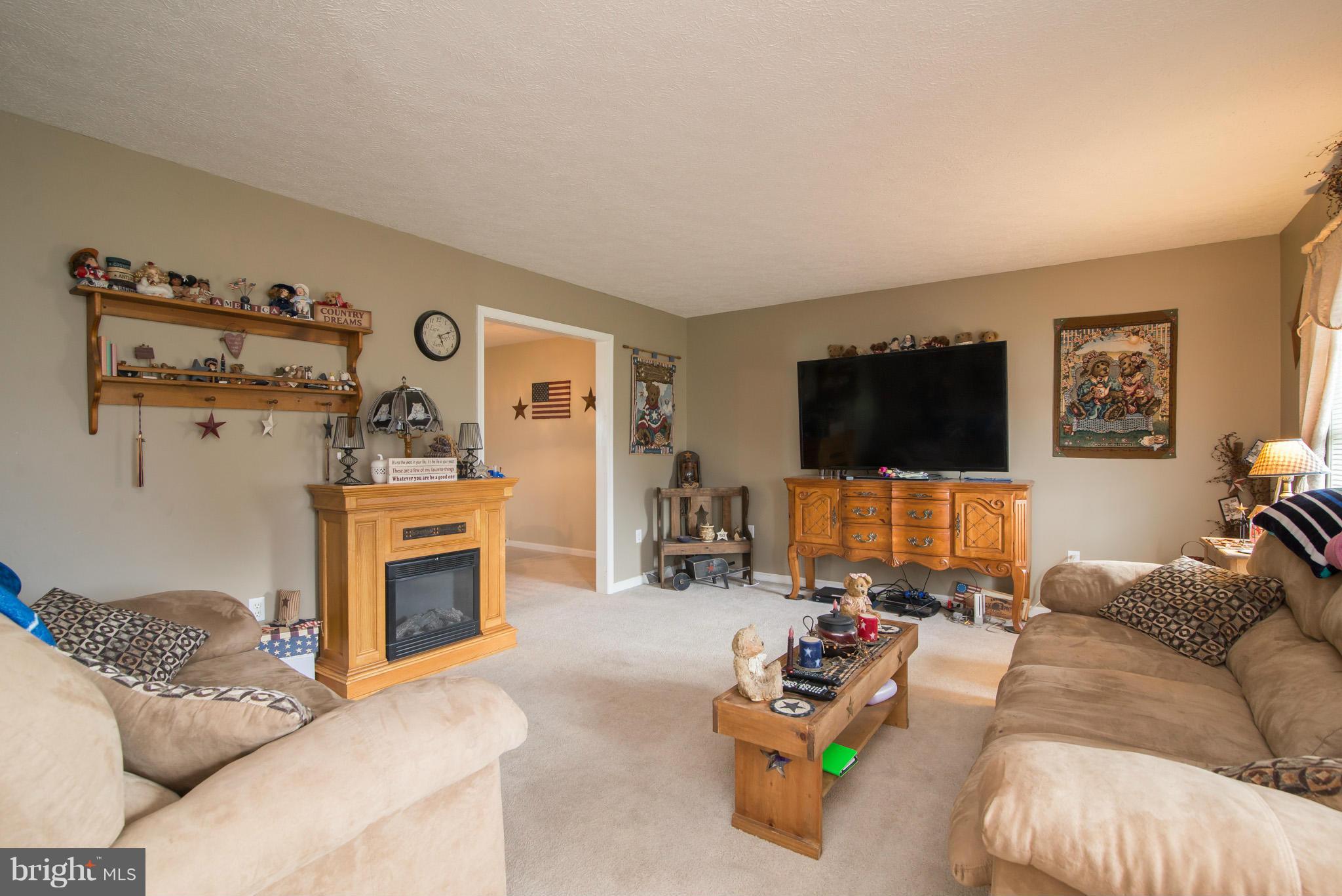 PIKESIDE MEADOWS - Residential