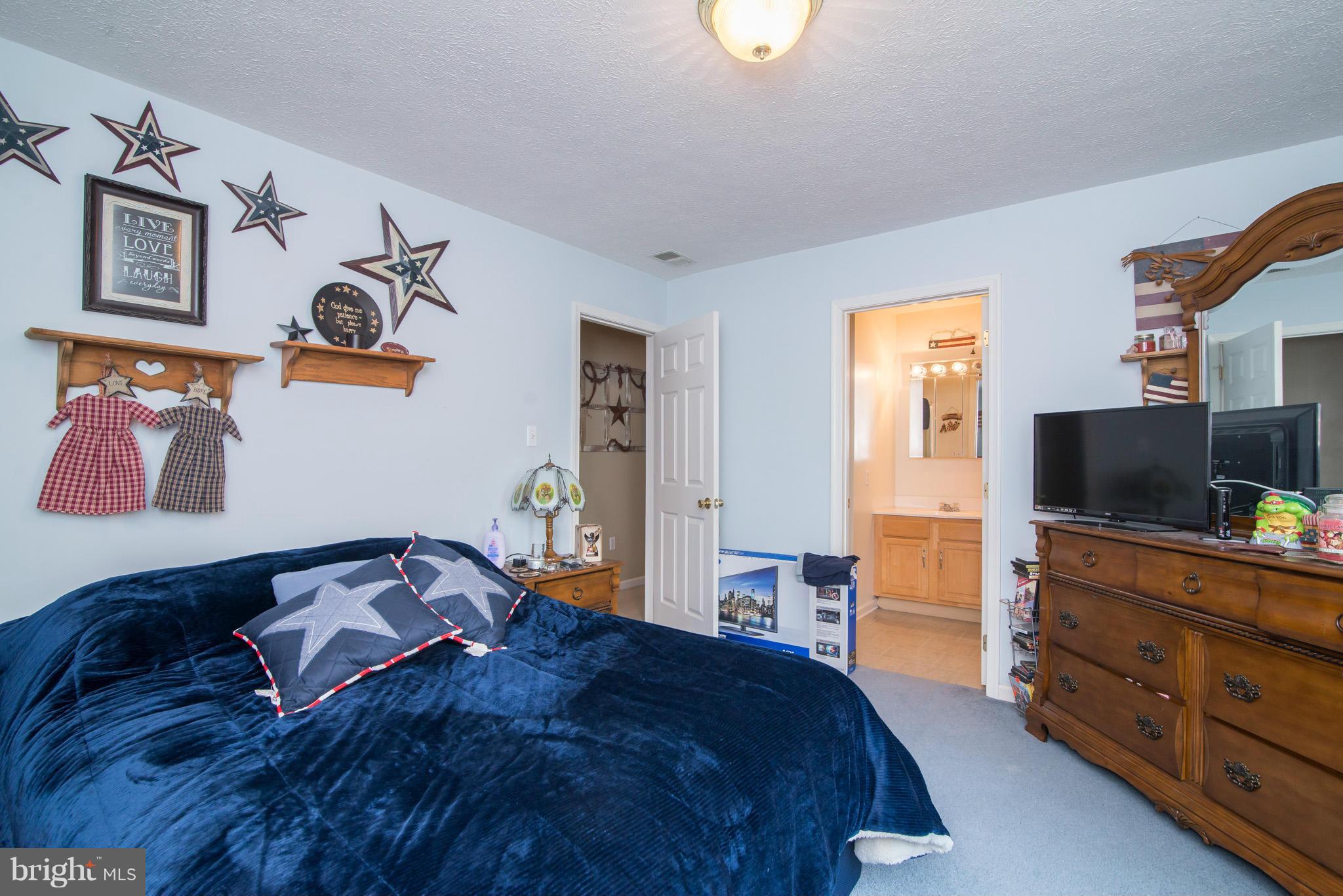 PIKESIDE MEADOWS - Residential