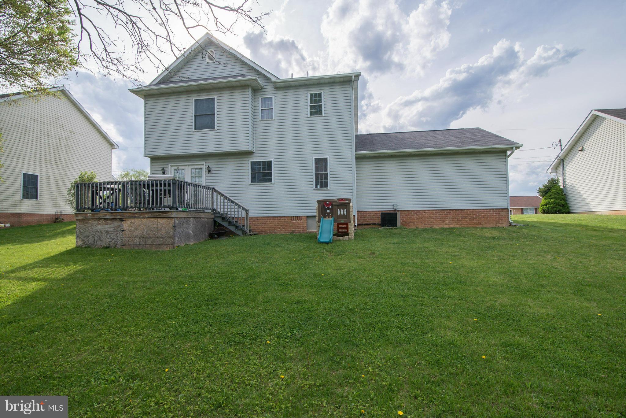 PIKESIDE MEADOWS - Residential