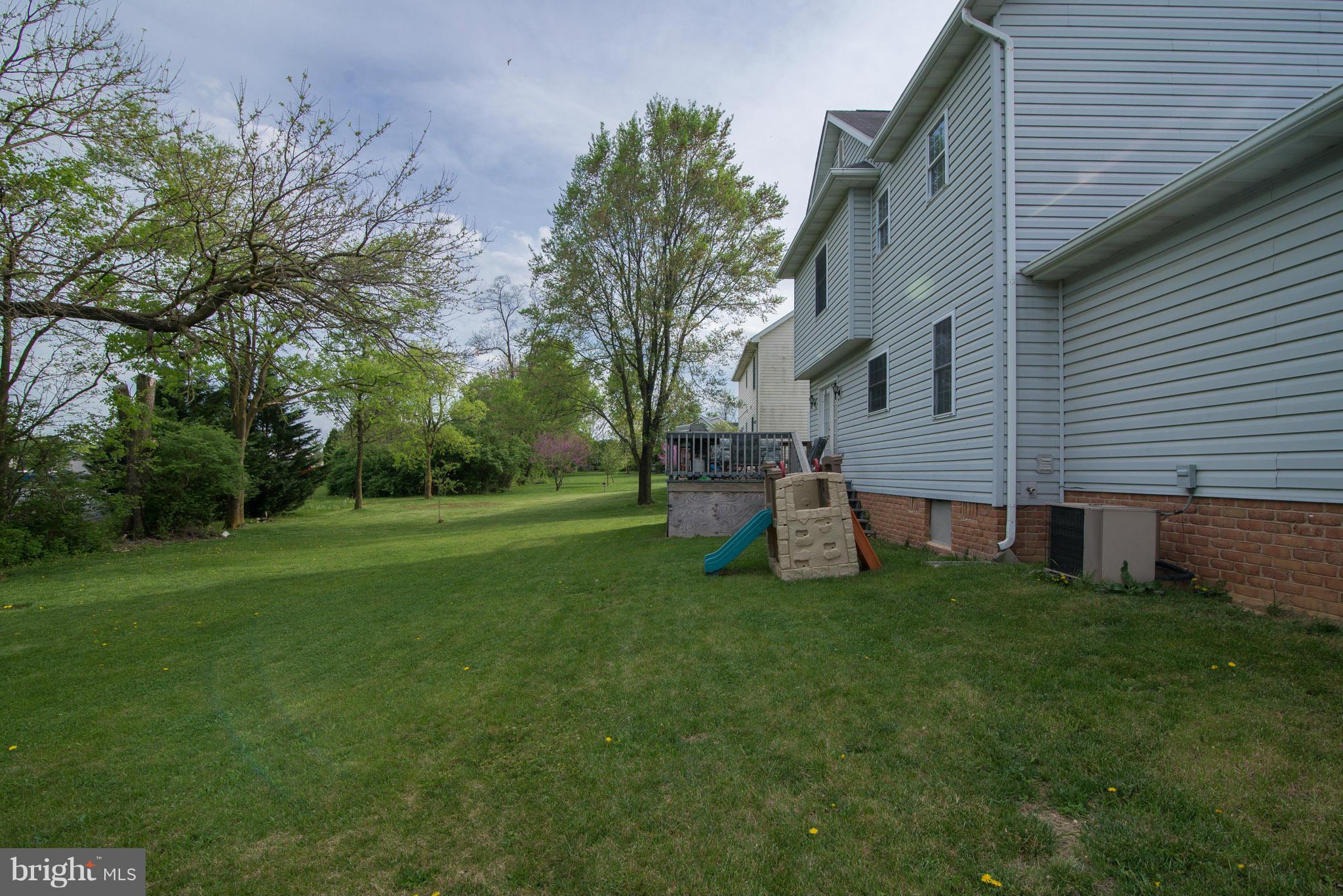 PIKESIDE MEADOWS - Residential