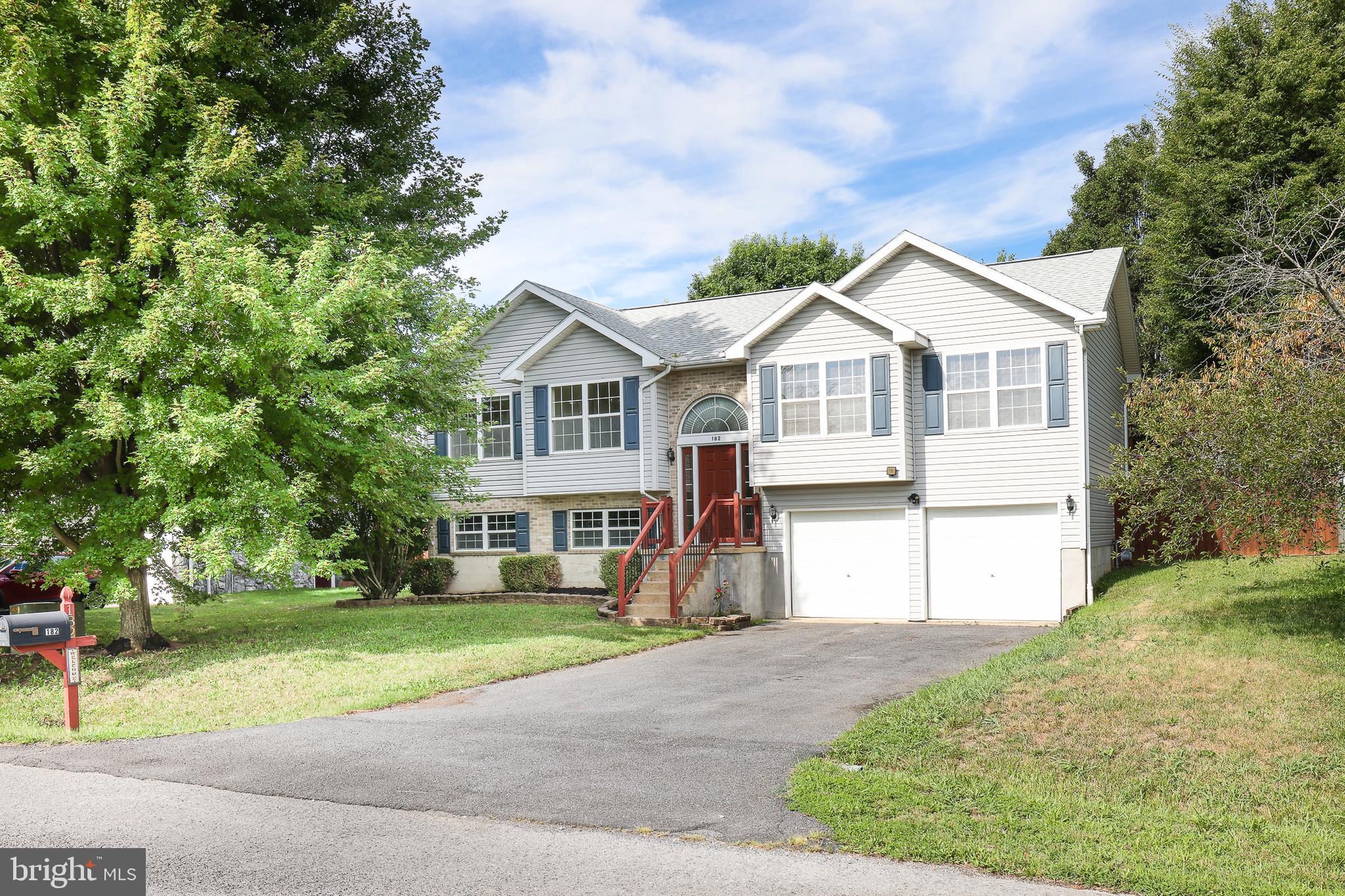 SYCAMORE VILLAGE - Residential