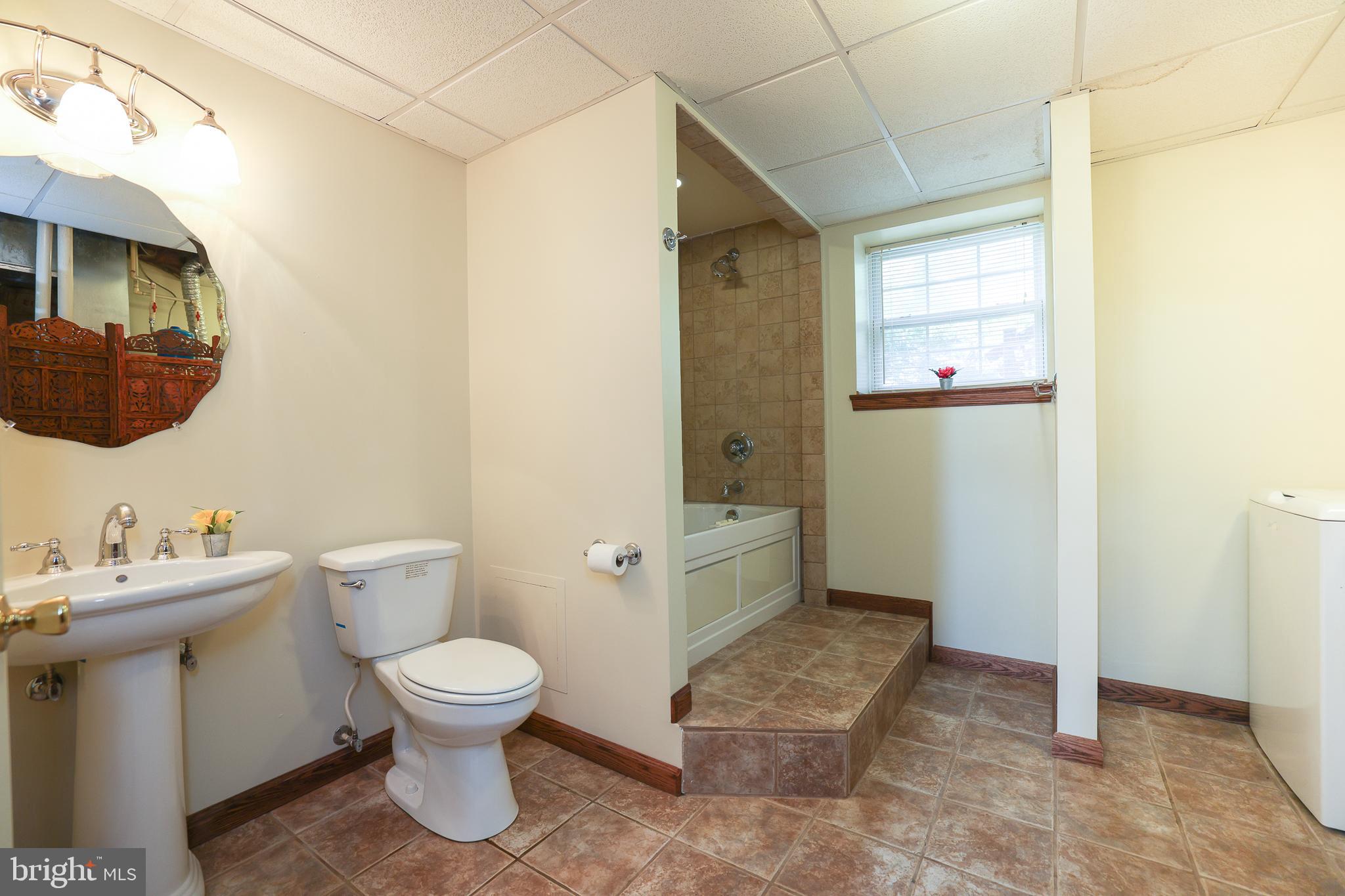 SYCAMORE VILLAGE - Residential