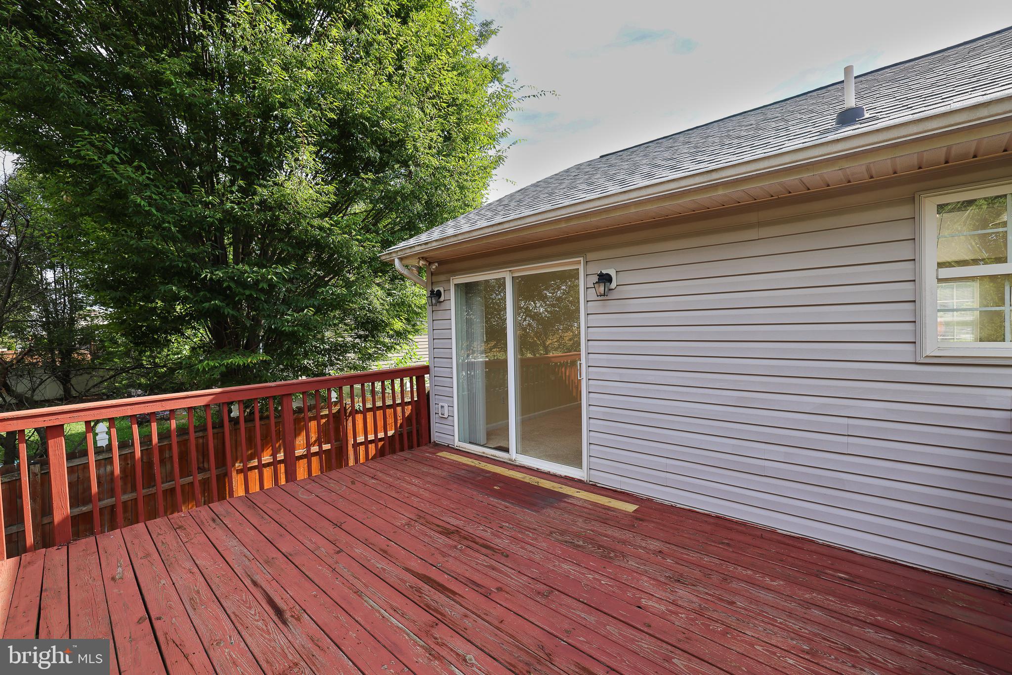 SYCAMORE VILLAGE - Residential