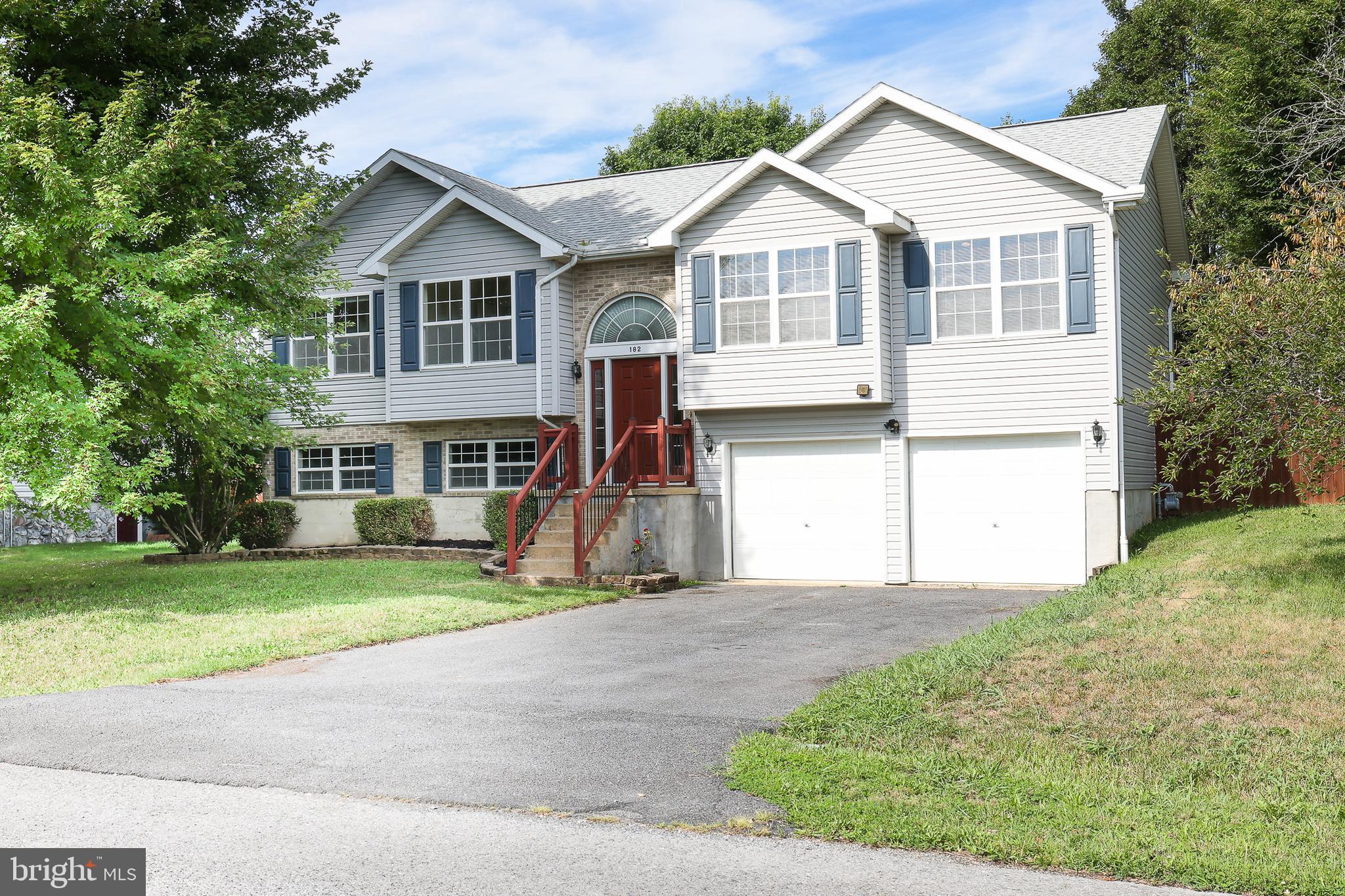 SYCAMORE VILLAGE - Residential