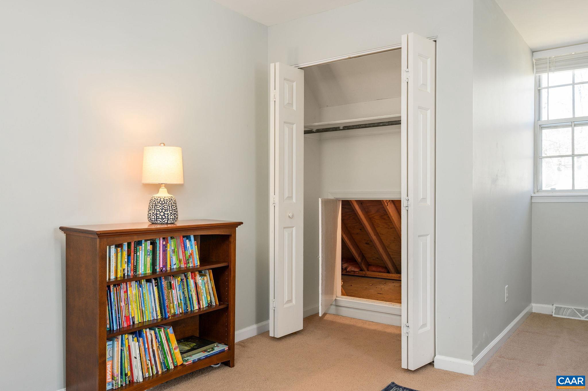 BENNINGTON WOODS - Residential