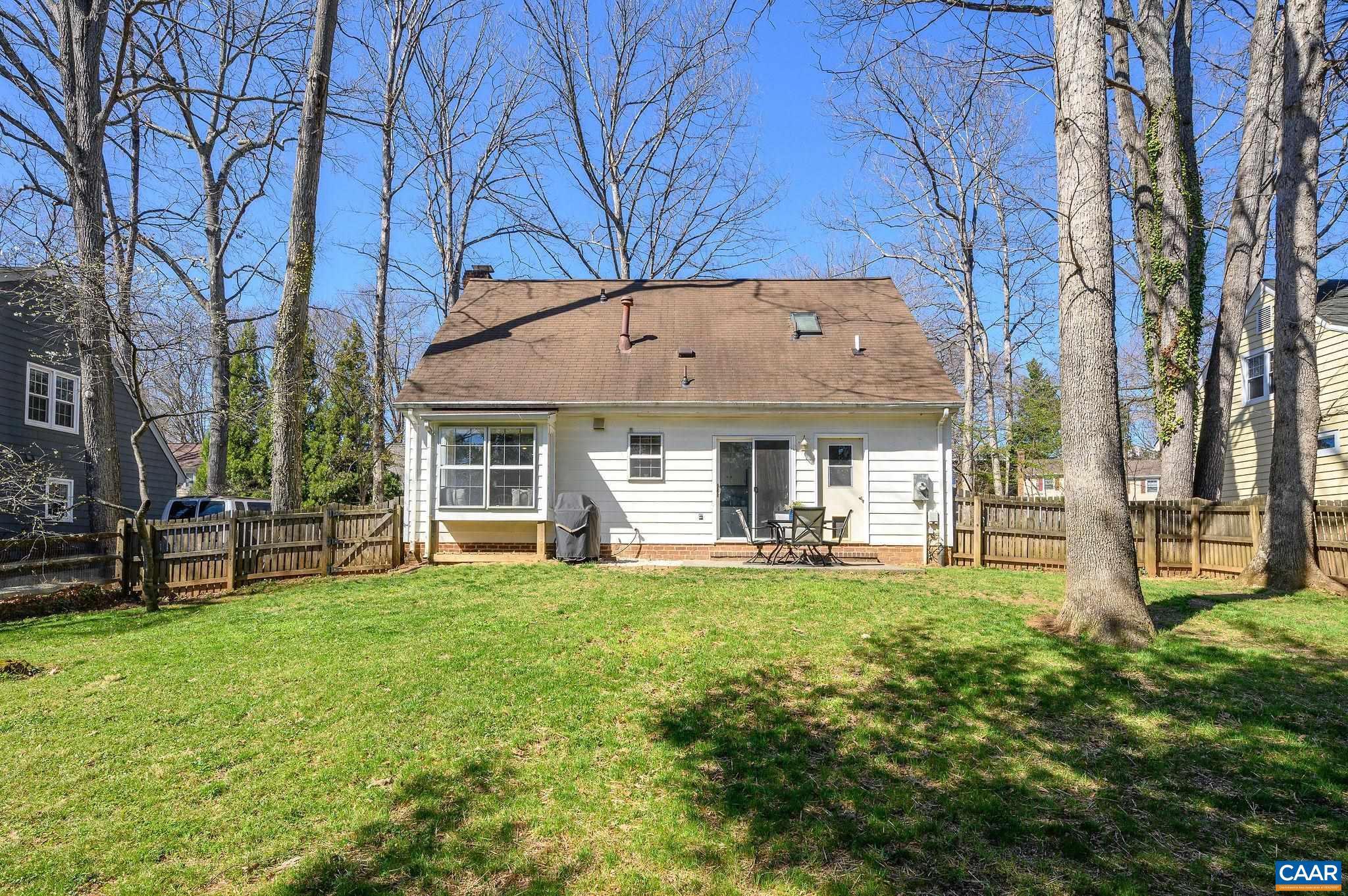 BENNINGTON WOODS - Residential