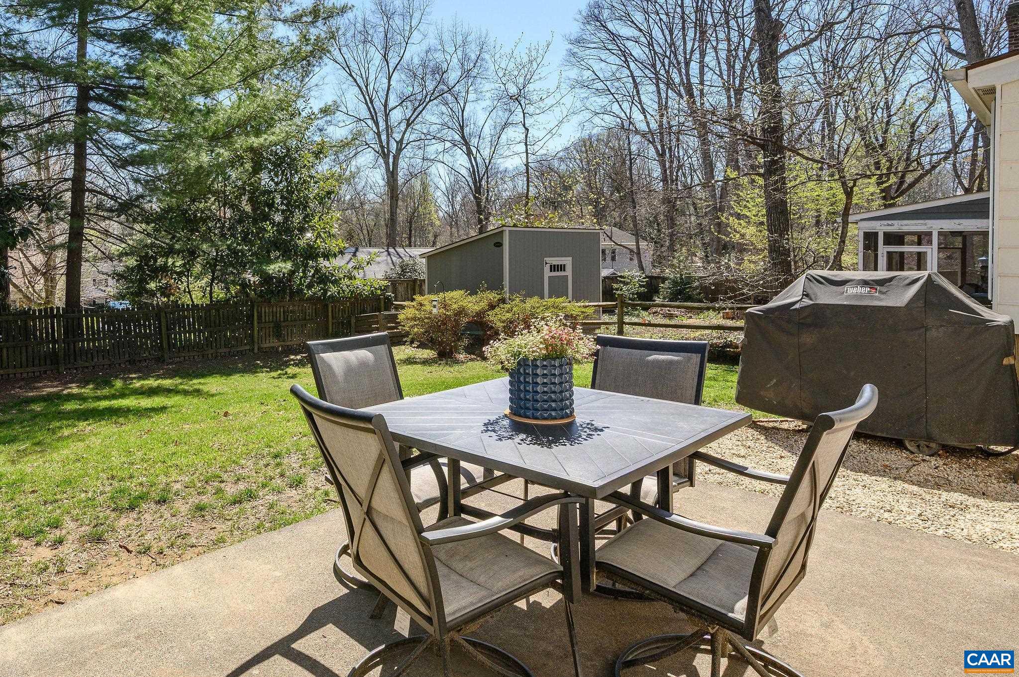 BENNINGTON WOODS - Residential