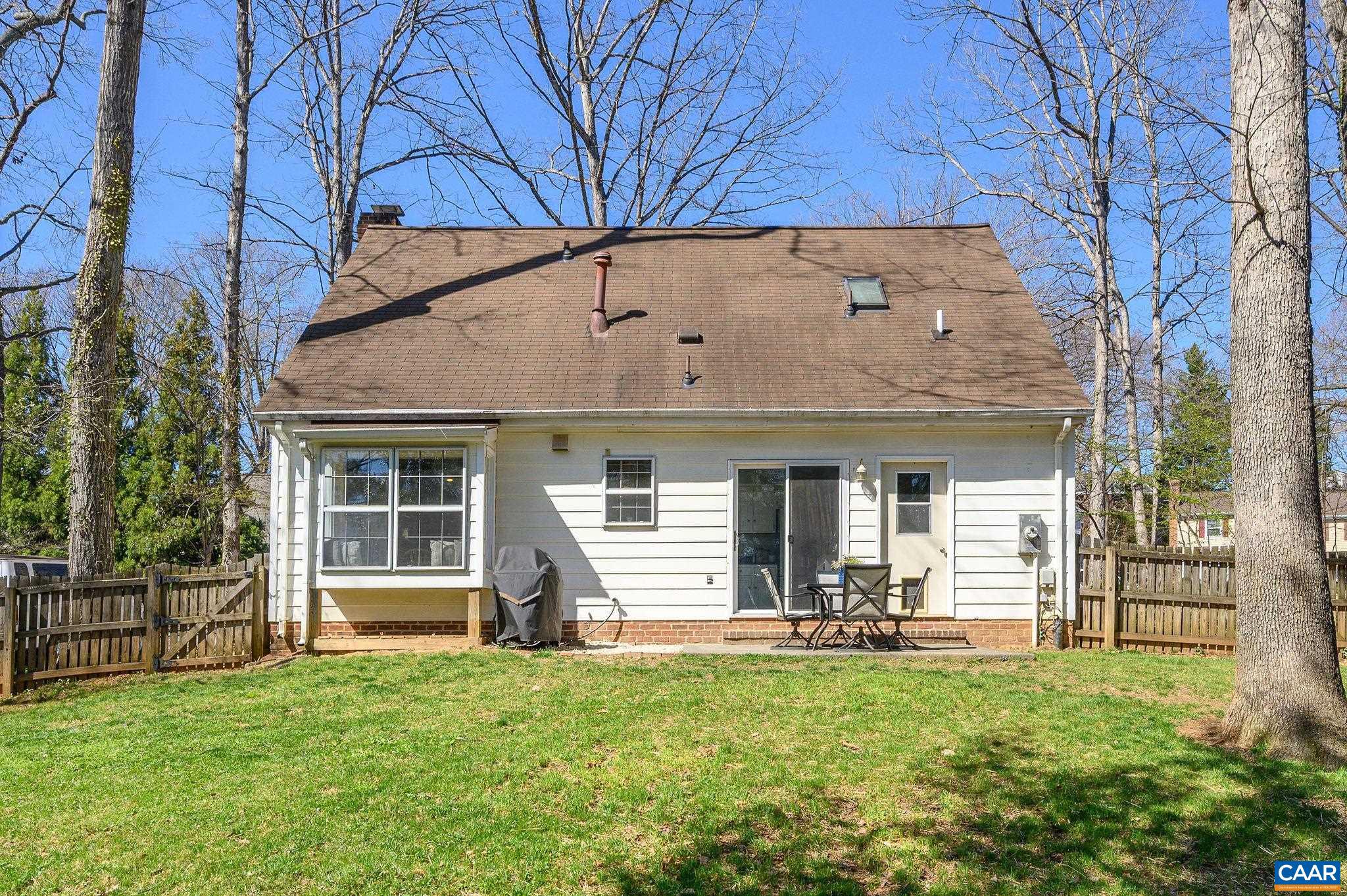 BENNINGTON WOODS - Residential