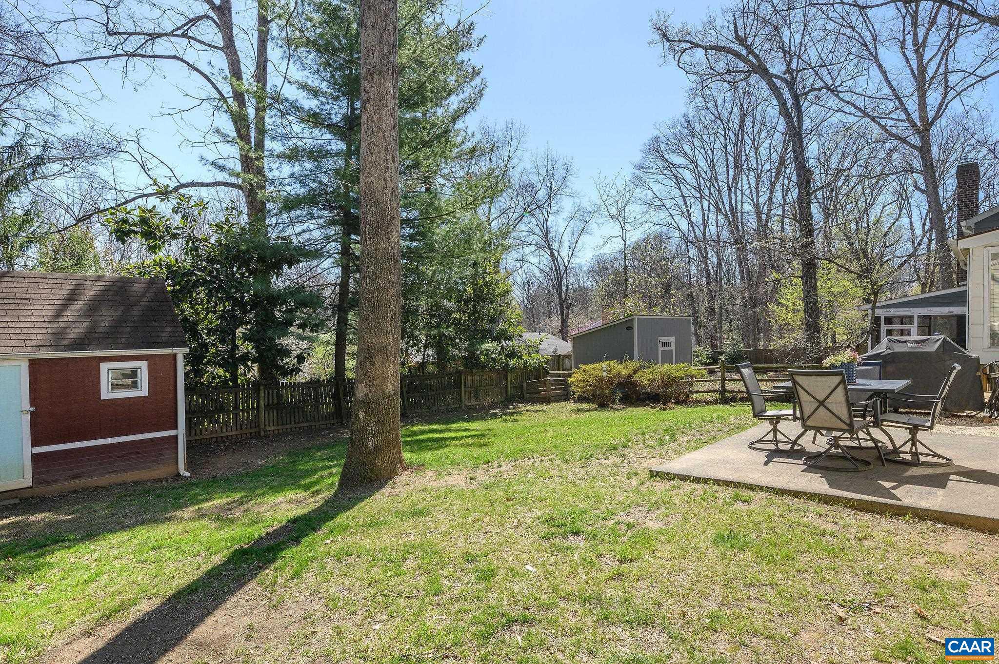 BENNINGTON WOODS - Residential