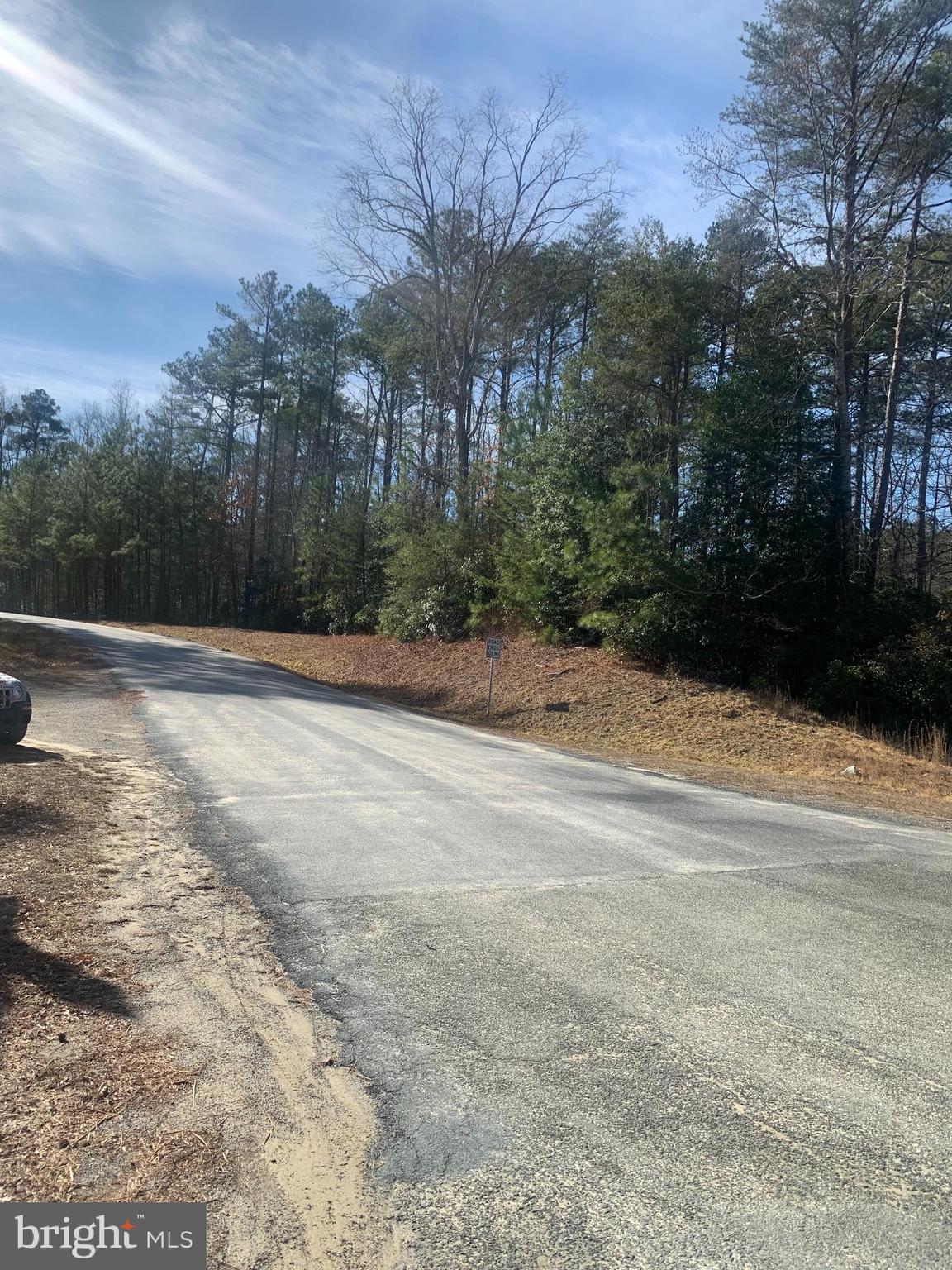 00 MARY BALL RD