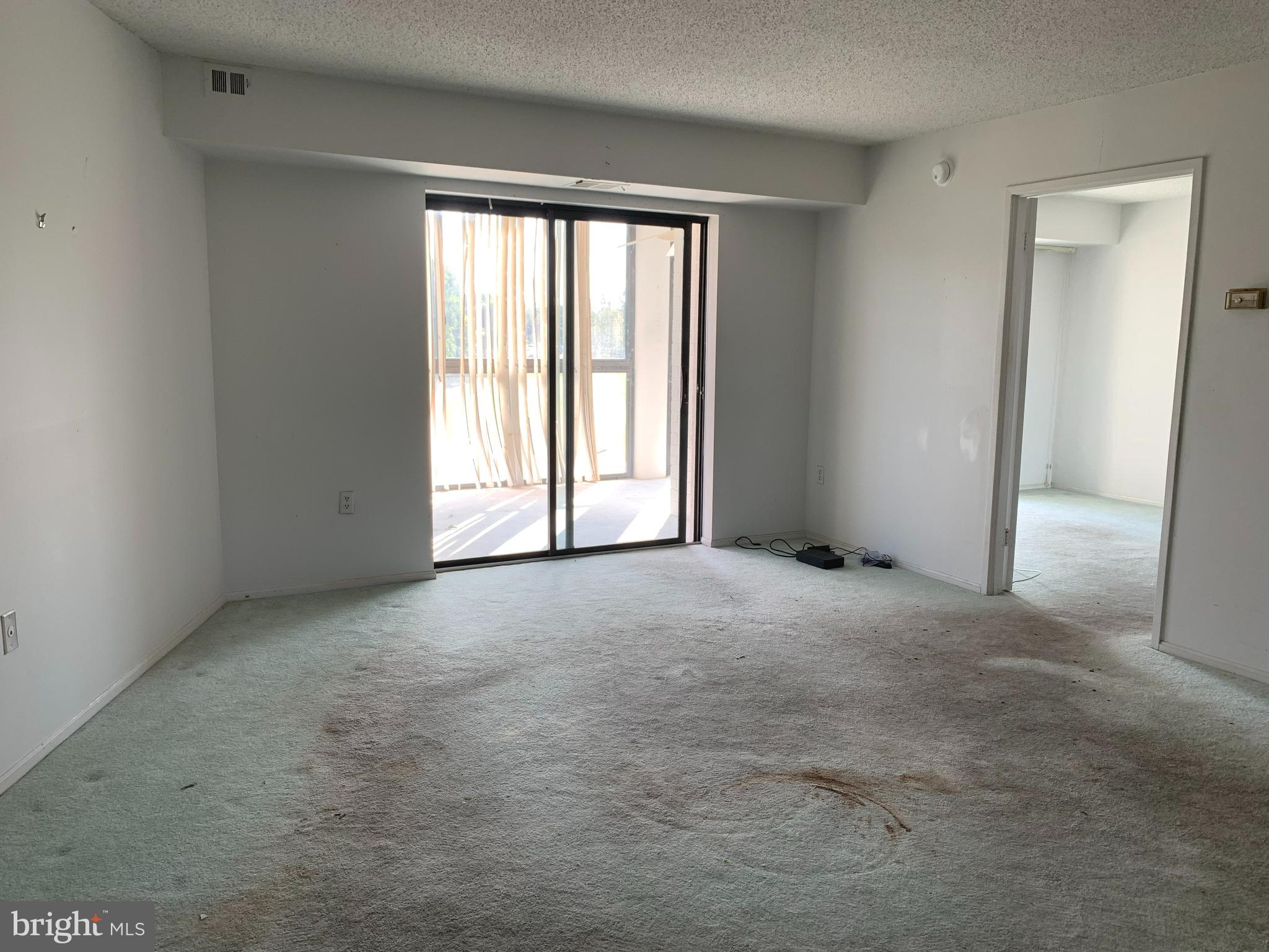 GREENS AT LEISURE WORLD - Residential