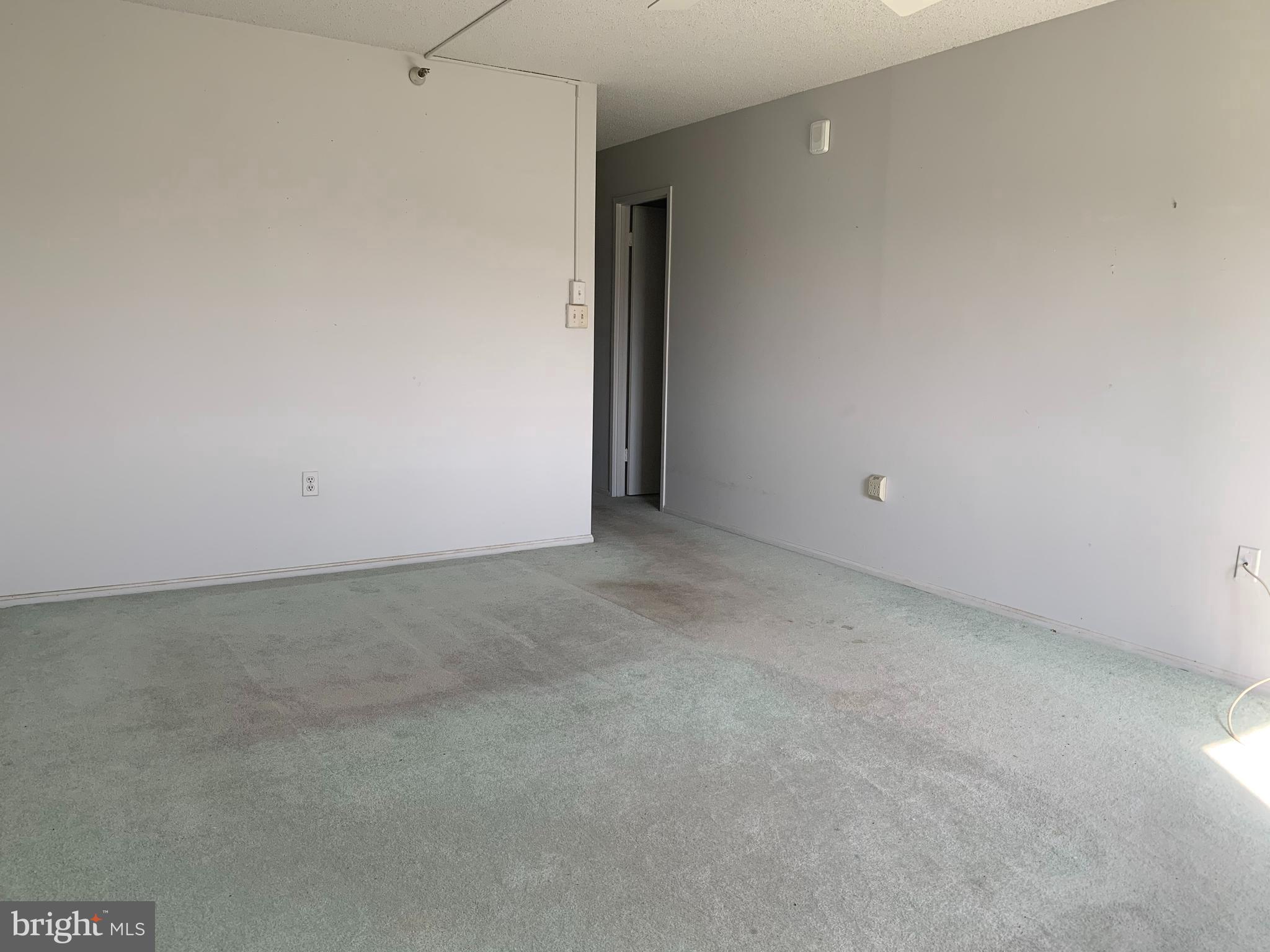 GREENS AT LEISURE WORLD - Residential