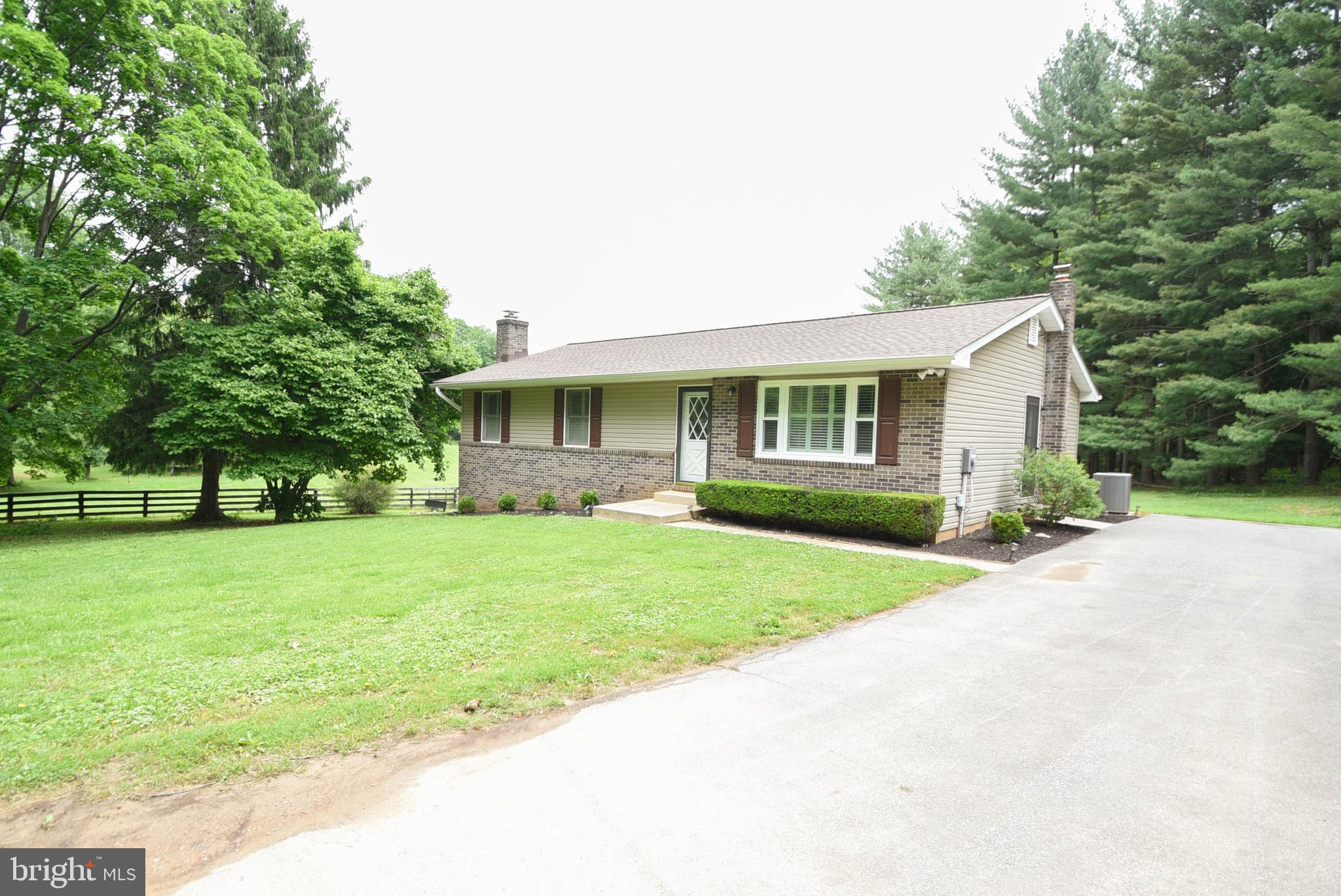 2511 BRADDOCK ROAD