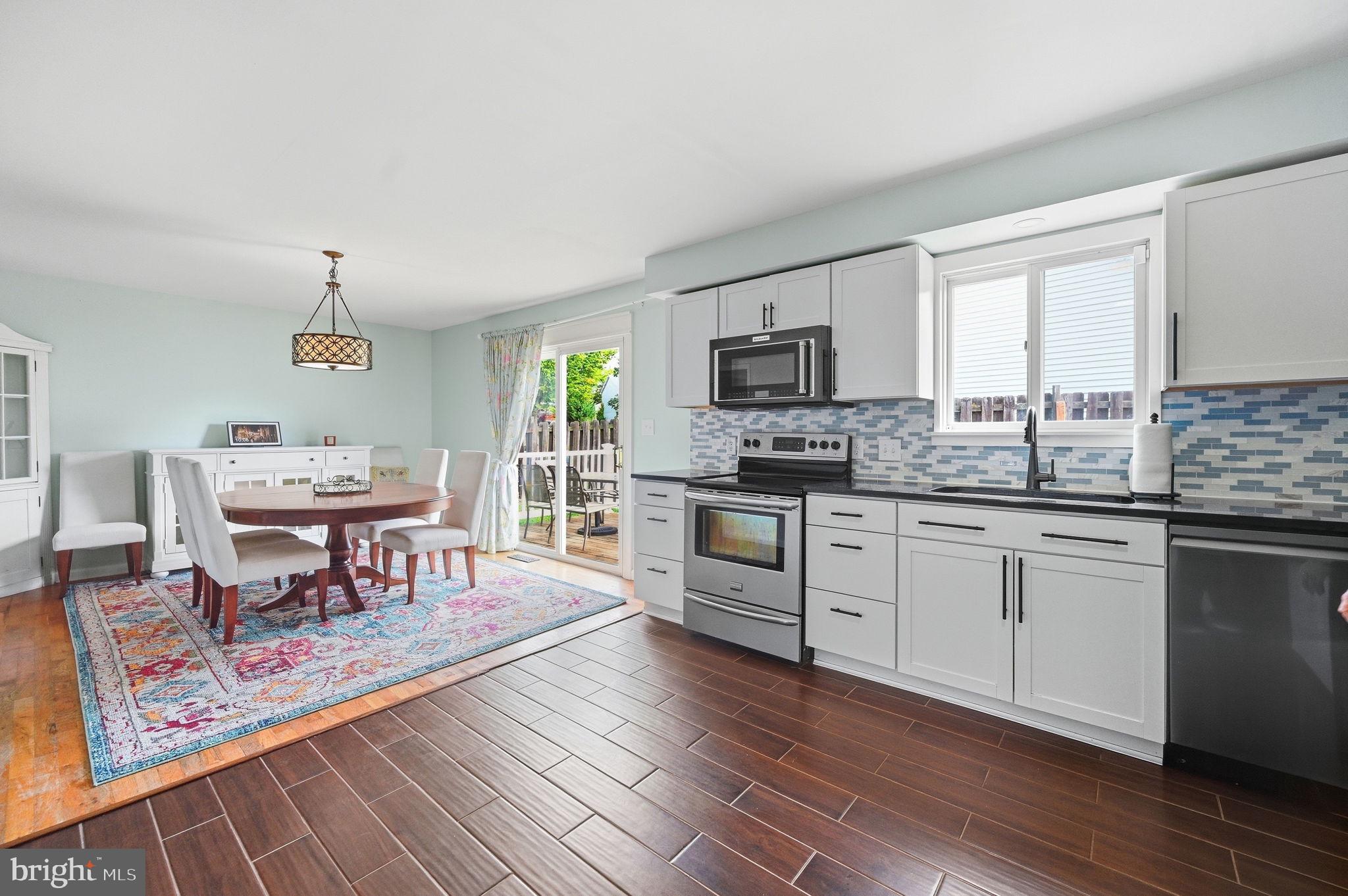 119 MEADOWBROOKE PLACE