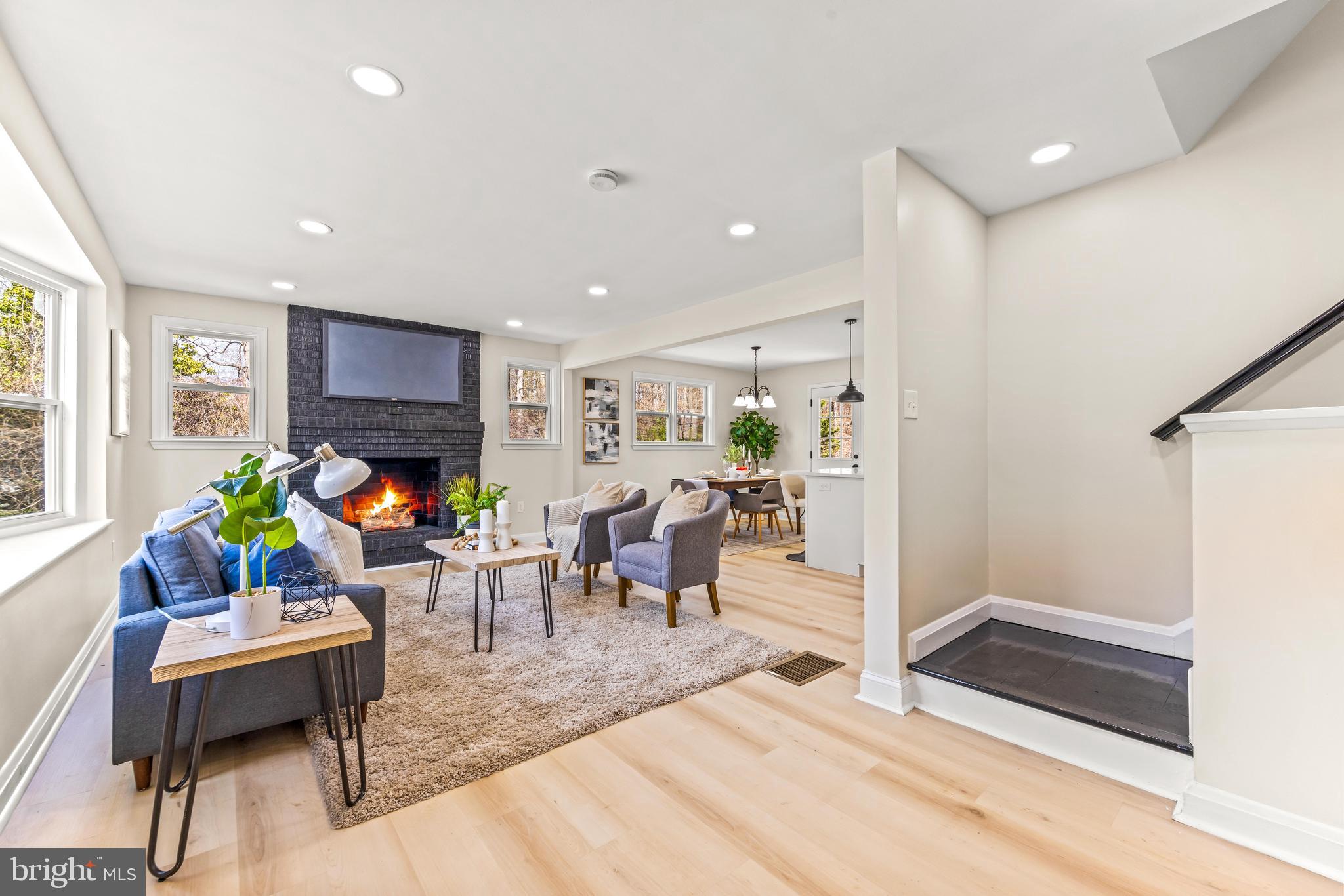 4001 ESSEX ROAD