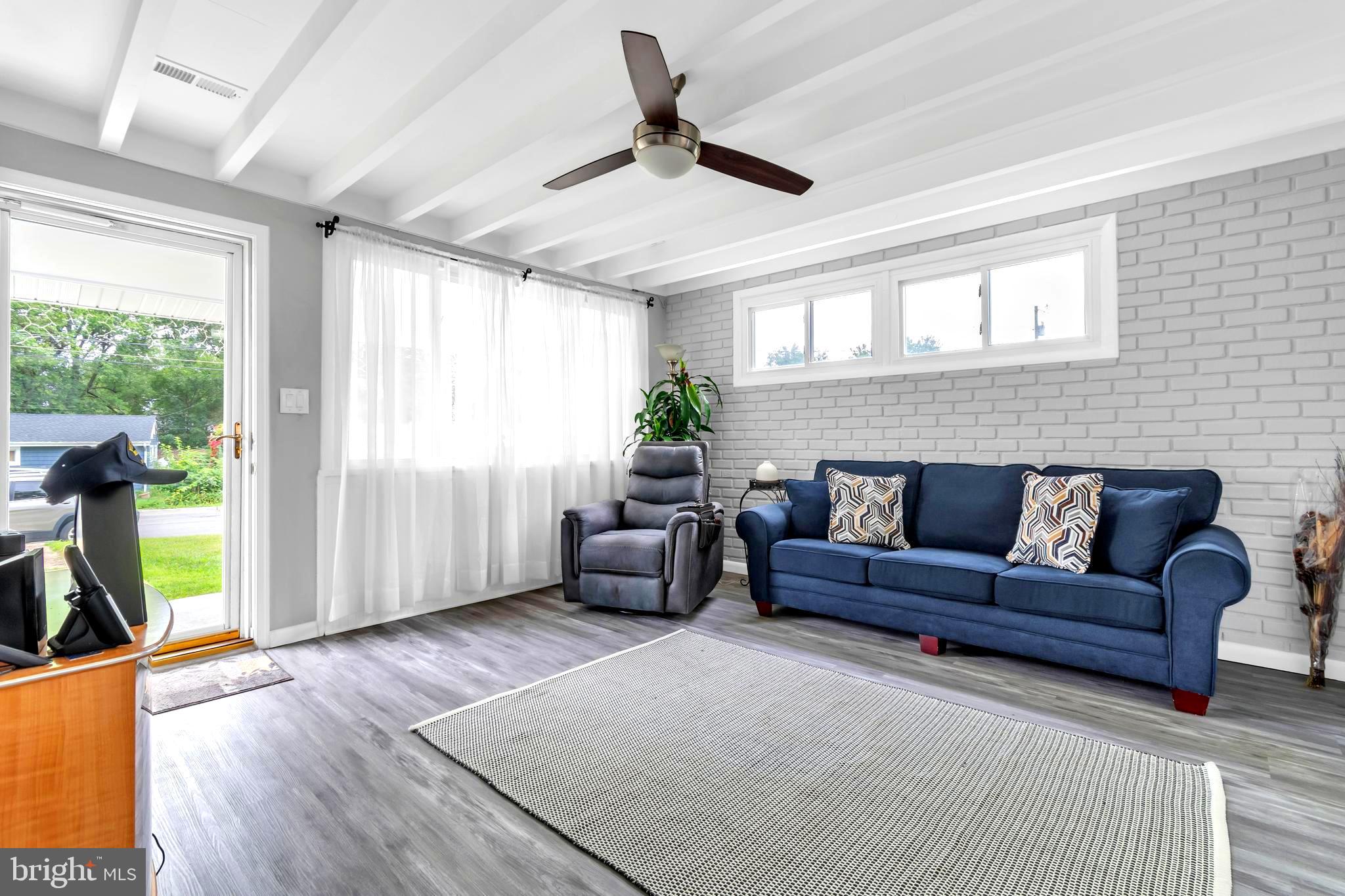 SOMERSET - Residential Lease