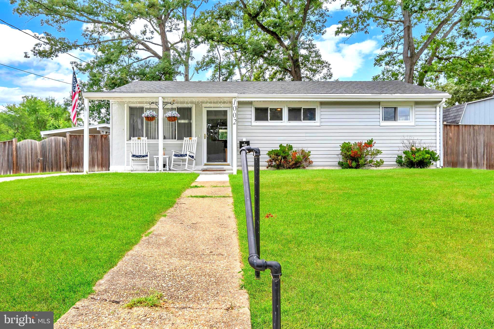 SOMERSET - Residential Lease