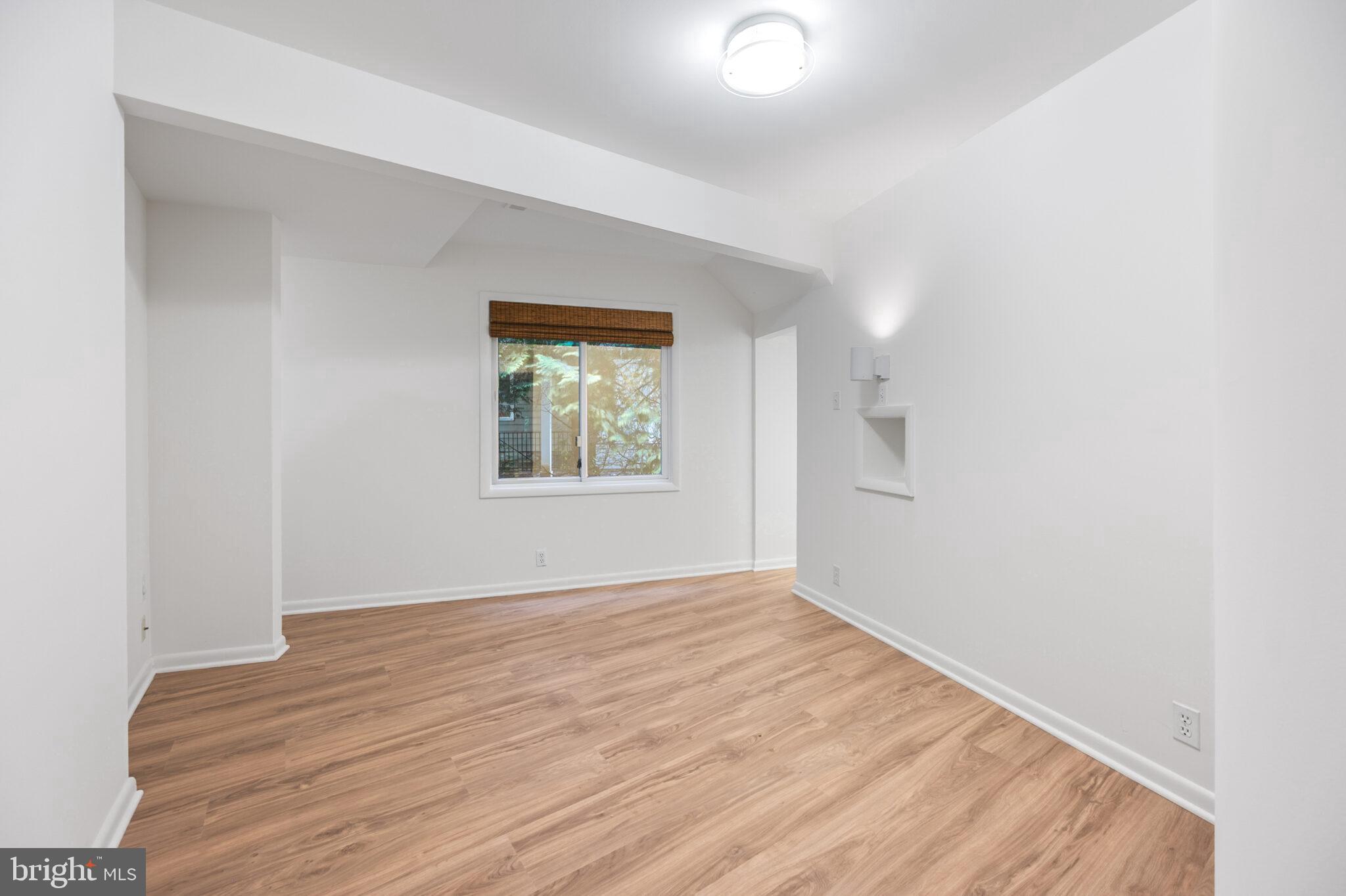 MASON TERRACE - Residential