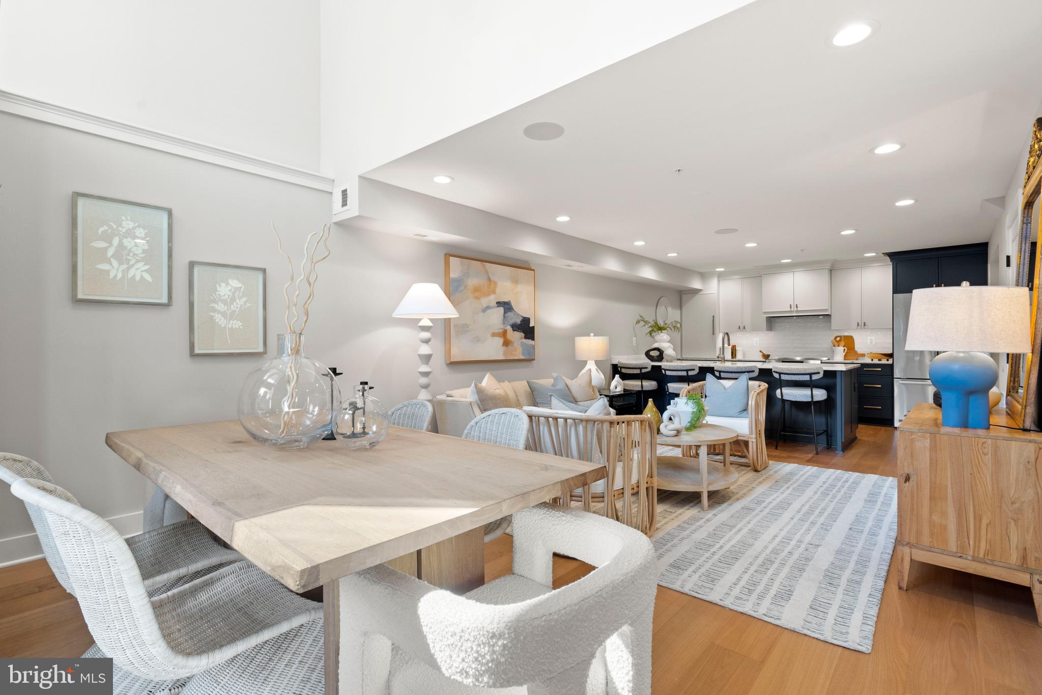 910 9TH STREET NE 1