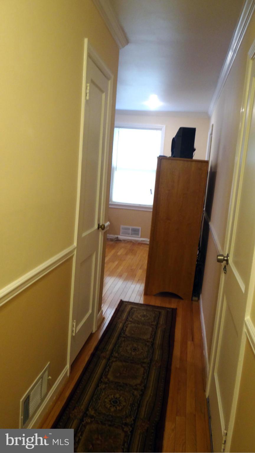 WEST LAWN - Residential