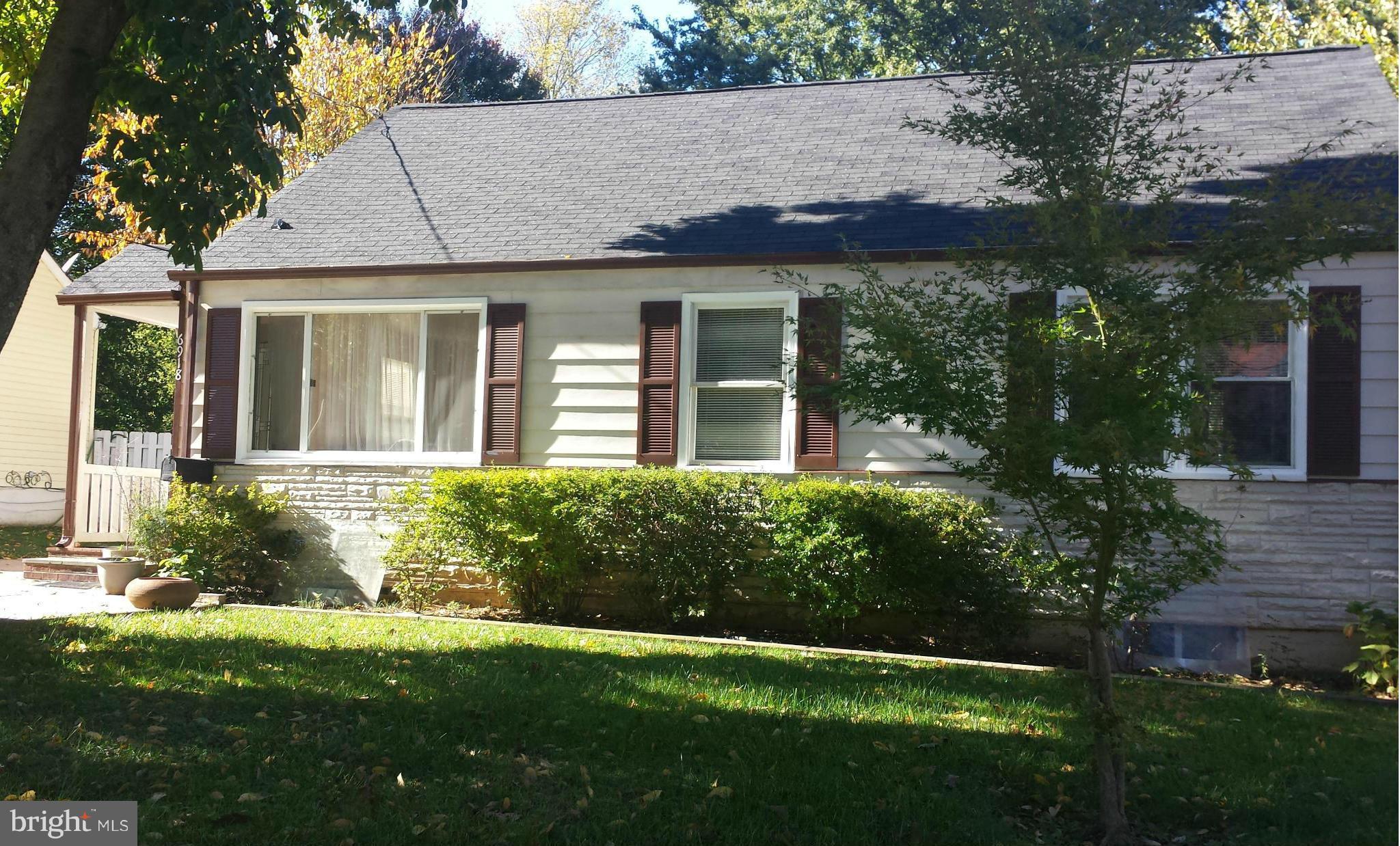 WEST LAWN - Residential