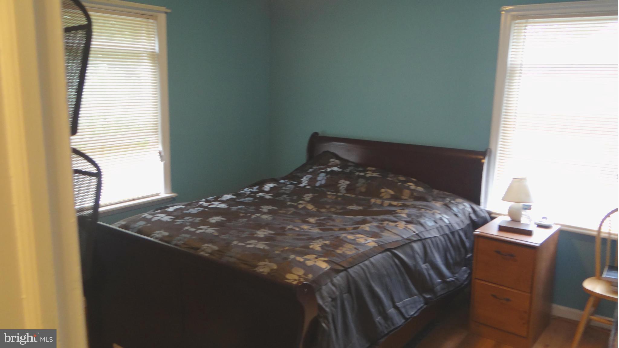 WEST LAWN - Residential