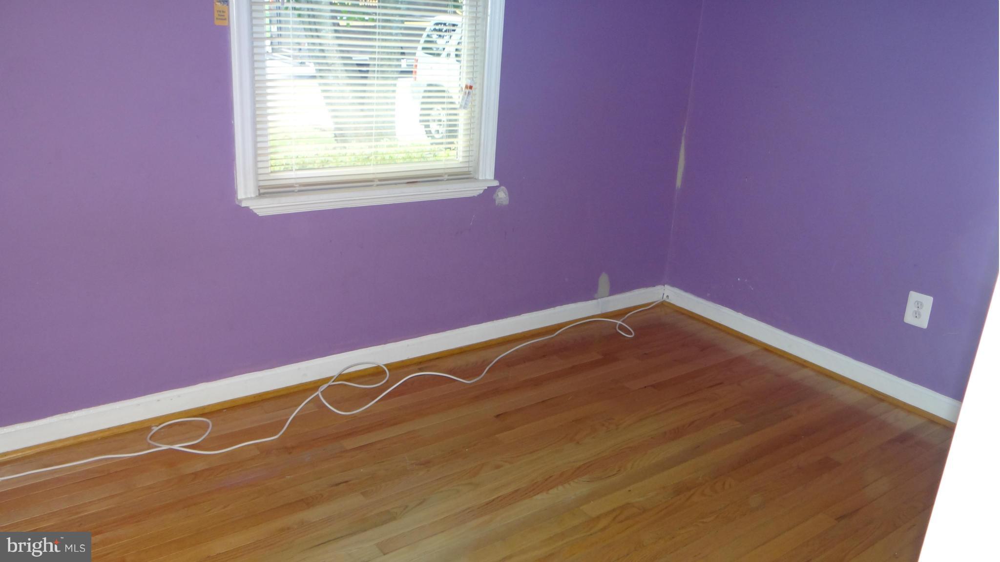 WEST LAWN - Residential