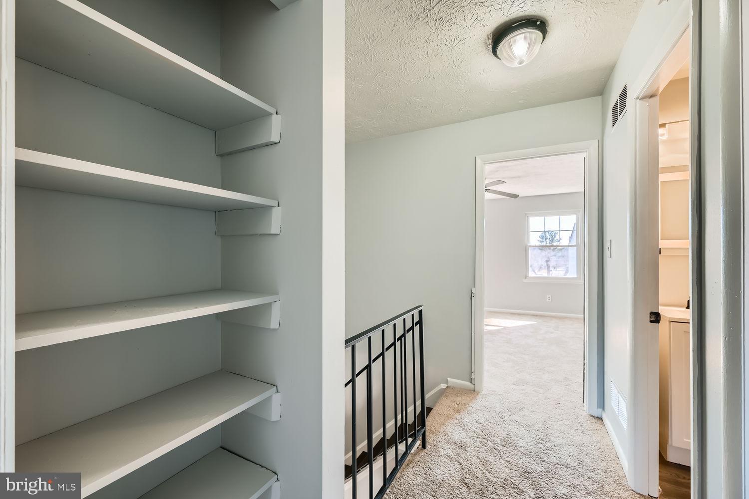 WEST SHORE - Residential