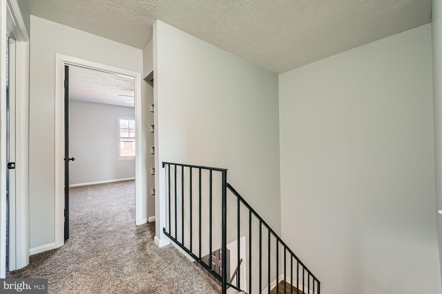 WEST SHORE - Residential