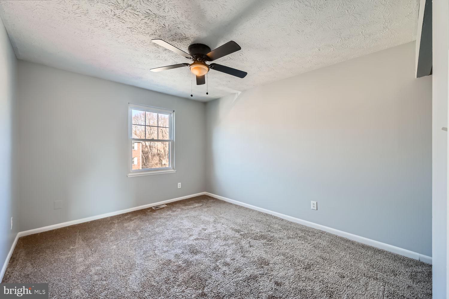 WEST SHORE - Residential