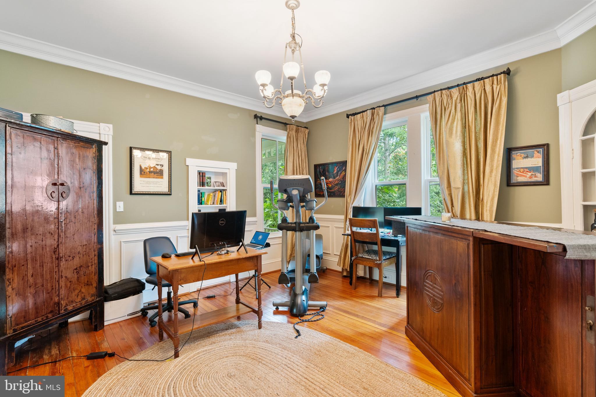 CROSSMAN ESTATE - Residential Lease