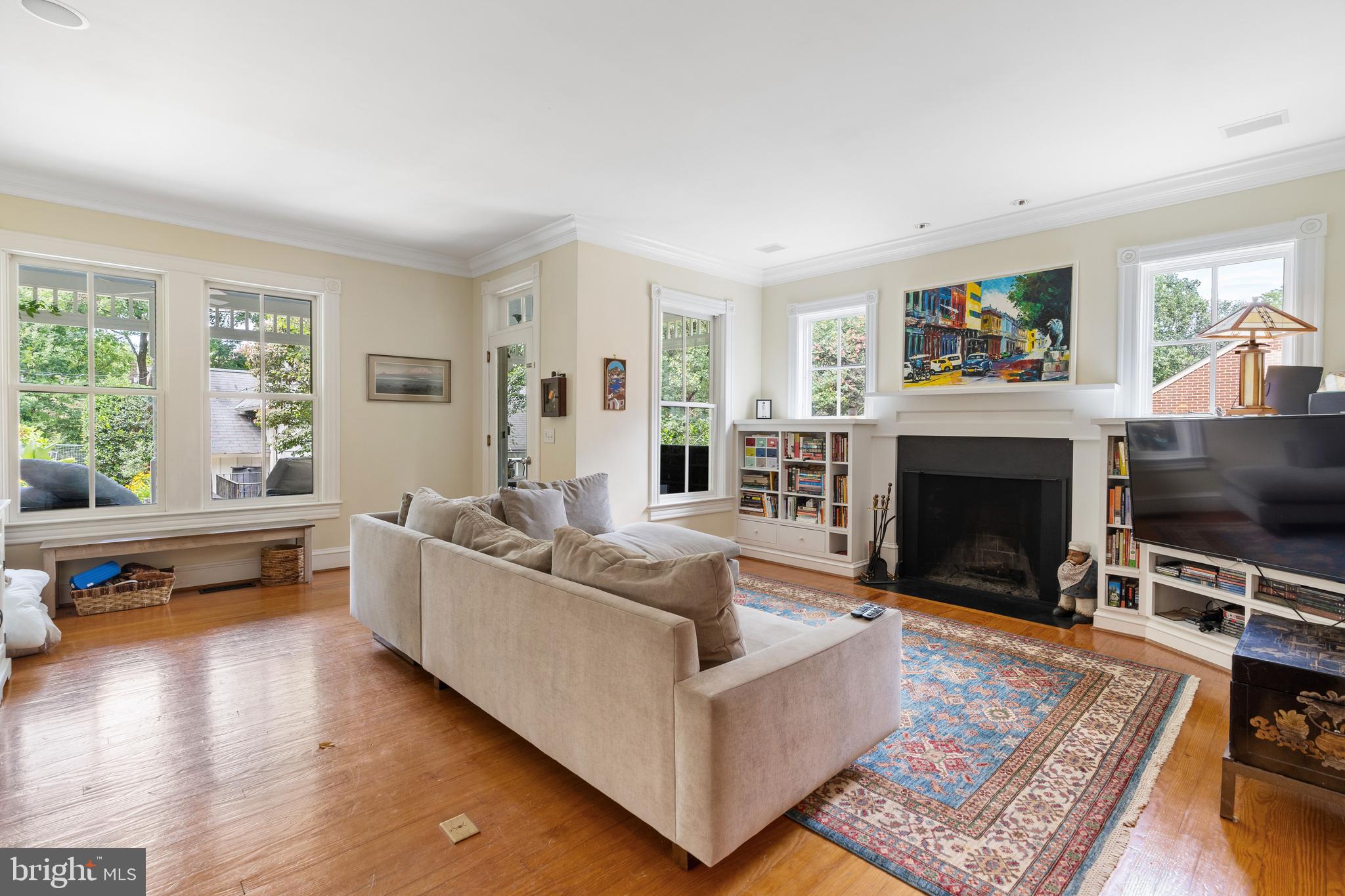 CROSSMAN ESTATE - Residential Lease