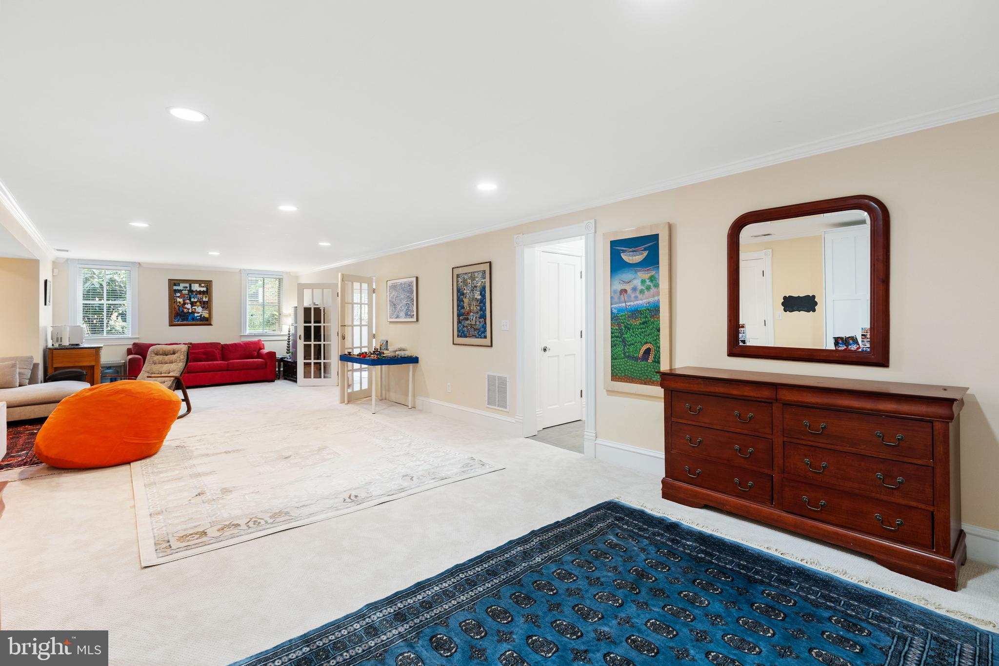 CROSSMAN ESTATE - Residential Lease