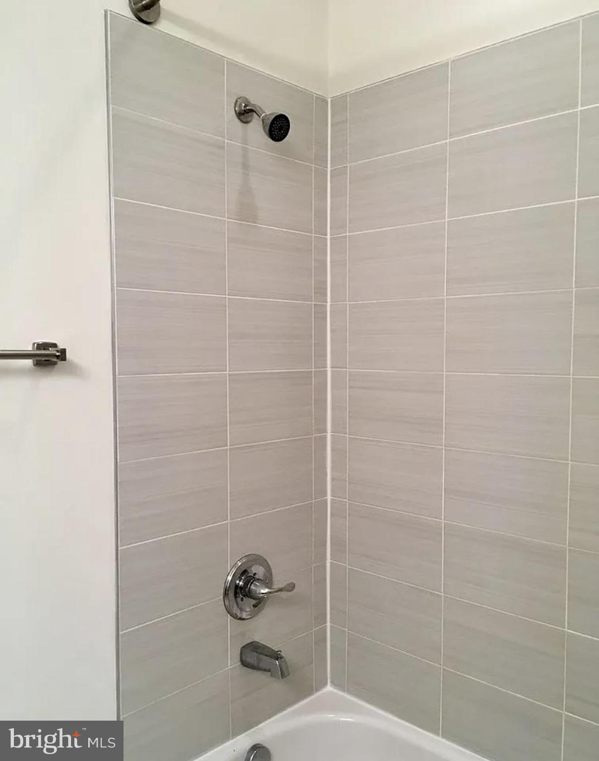 MOUNT VERNON PLACE HISTORIC DISTRICT - Residential Lease