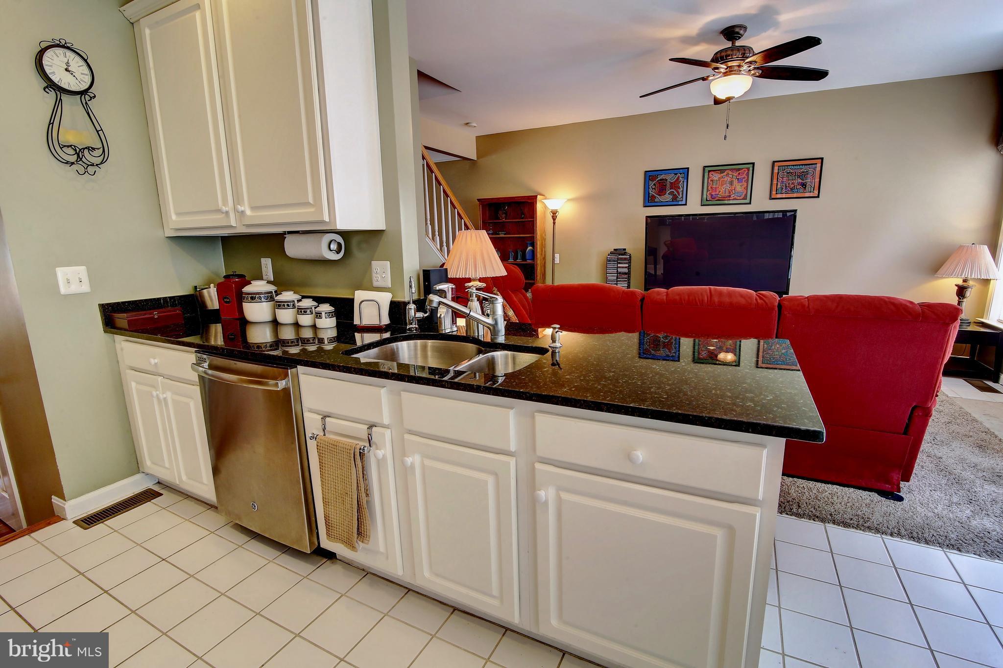 TOWNES AT MANCHESTER PARK - Residential