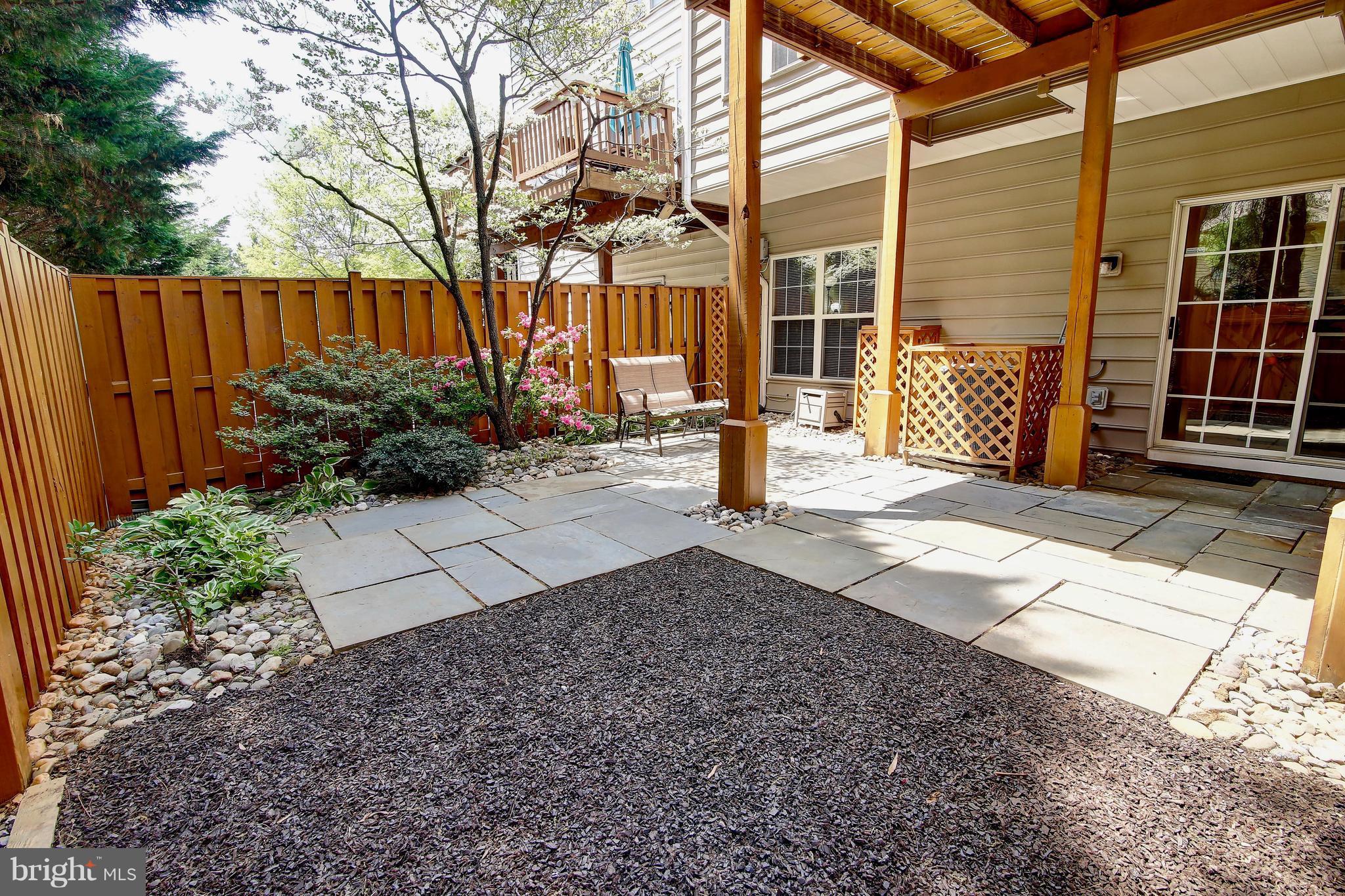 TOWNES AT MANCHESTER PARK - Residential