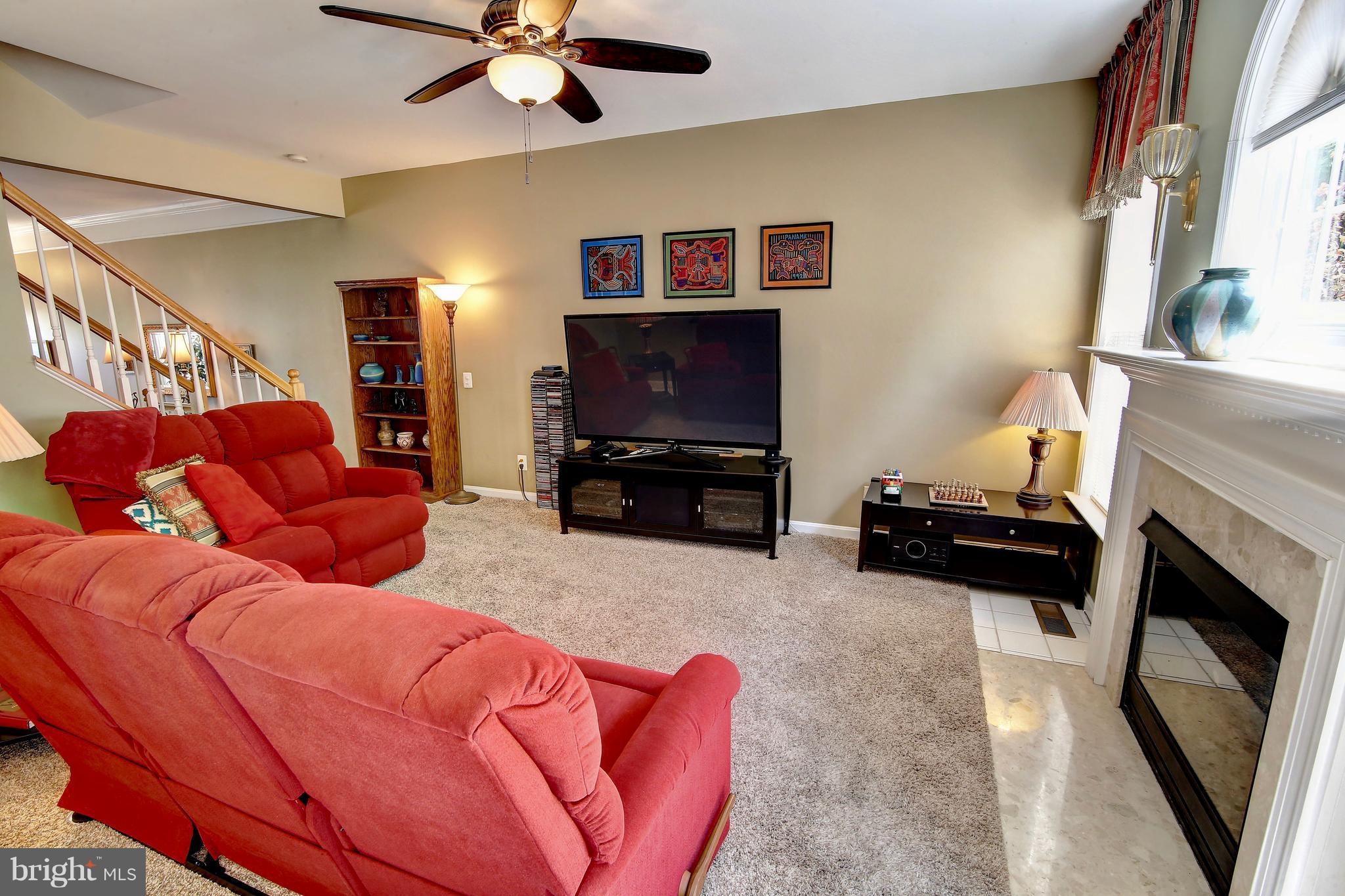 TOWNES AT MANCHESTER PARK - Residential