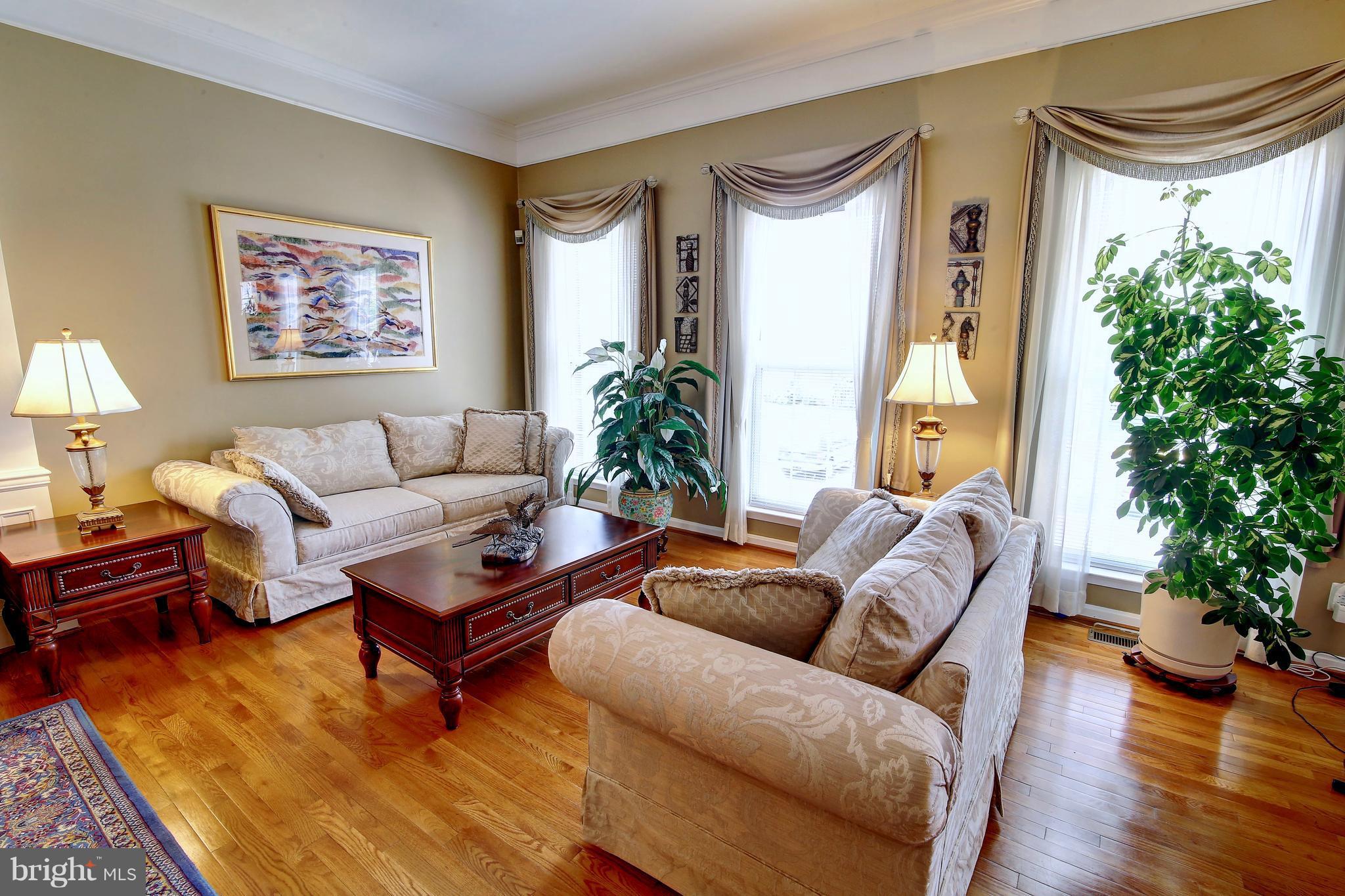 TOWNES AT MANCHESTER PARK - Residential