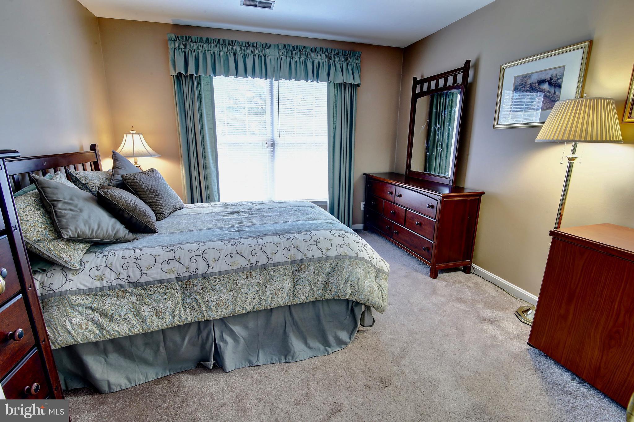 TOWNES AT MANCHESTER PARK - Residential