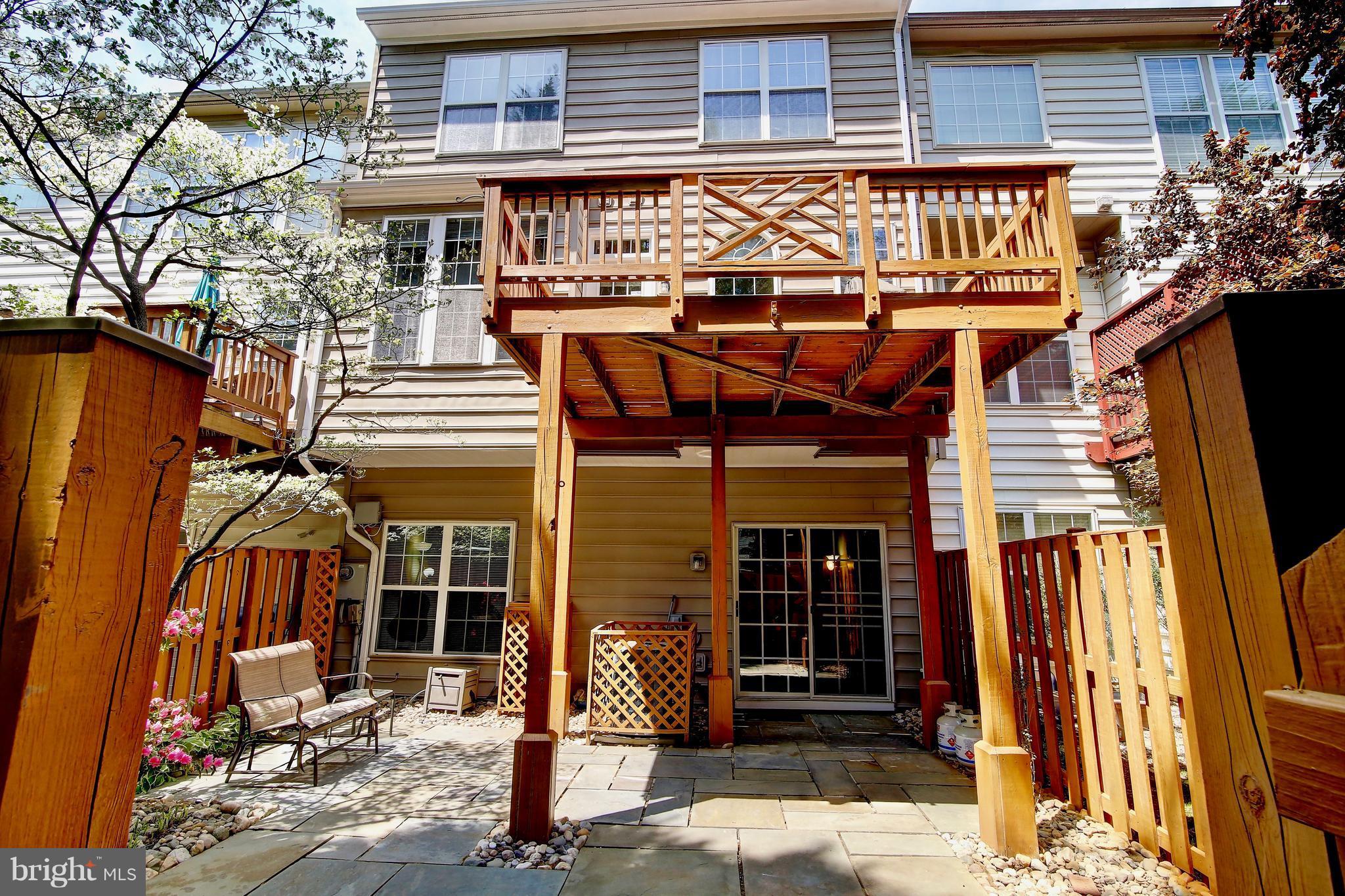 TOWNES AT MANCHESTER PARK - Residential