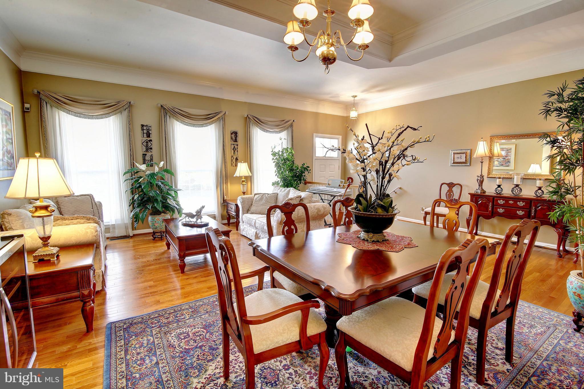 TOWNES AT MANCHESTER PARK - Residential