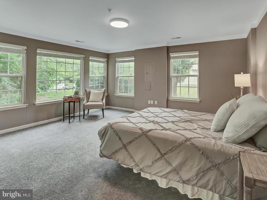 MILL CROSSING - Residential